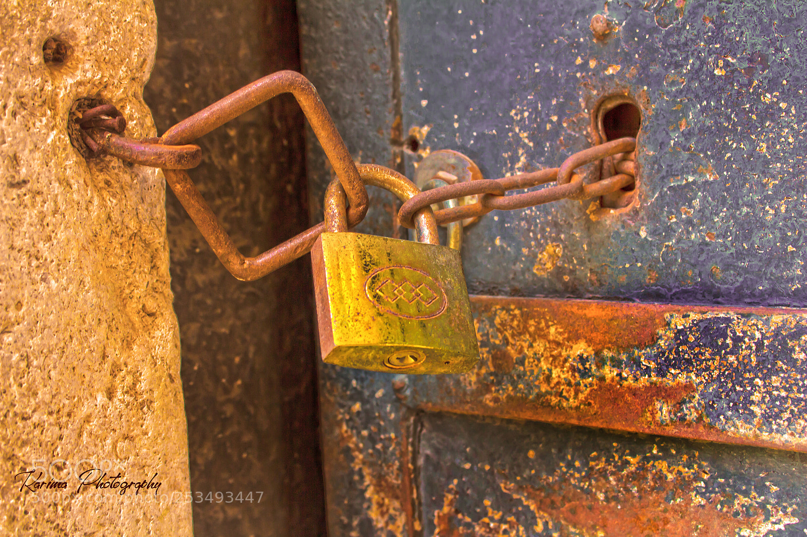 Canon EOS 700D (EOS Rebel T5i / EOS Kiss X7i) sample photo. Door photography