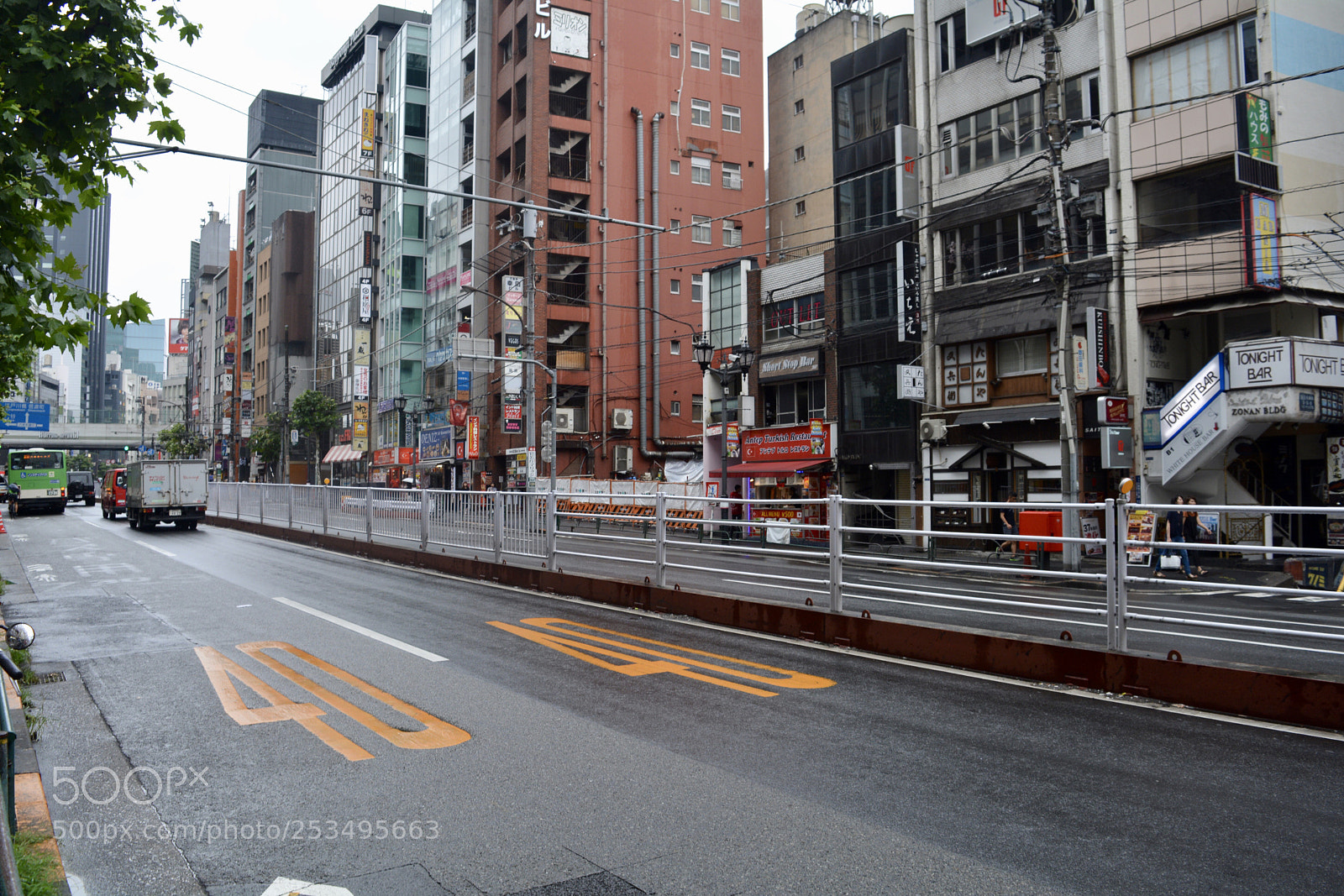 Nikon D5200 sample photo. Rainy tokyo photography