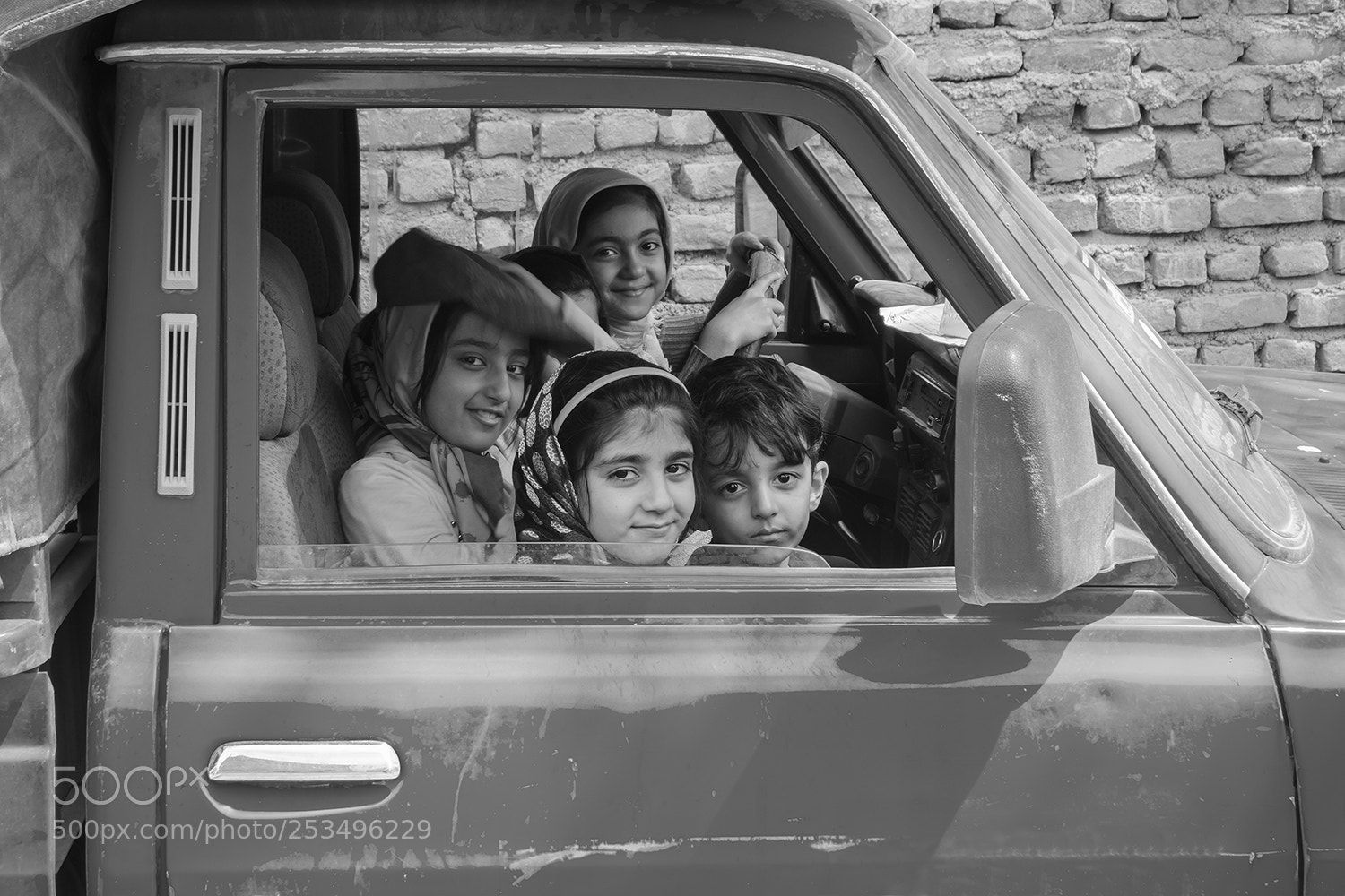 Nikon D5100 sample photo. Kids photography