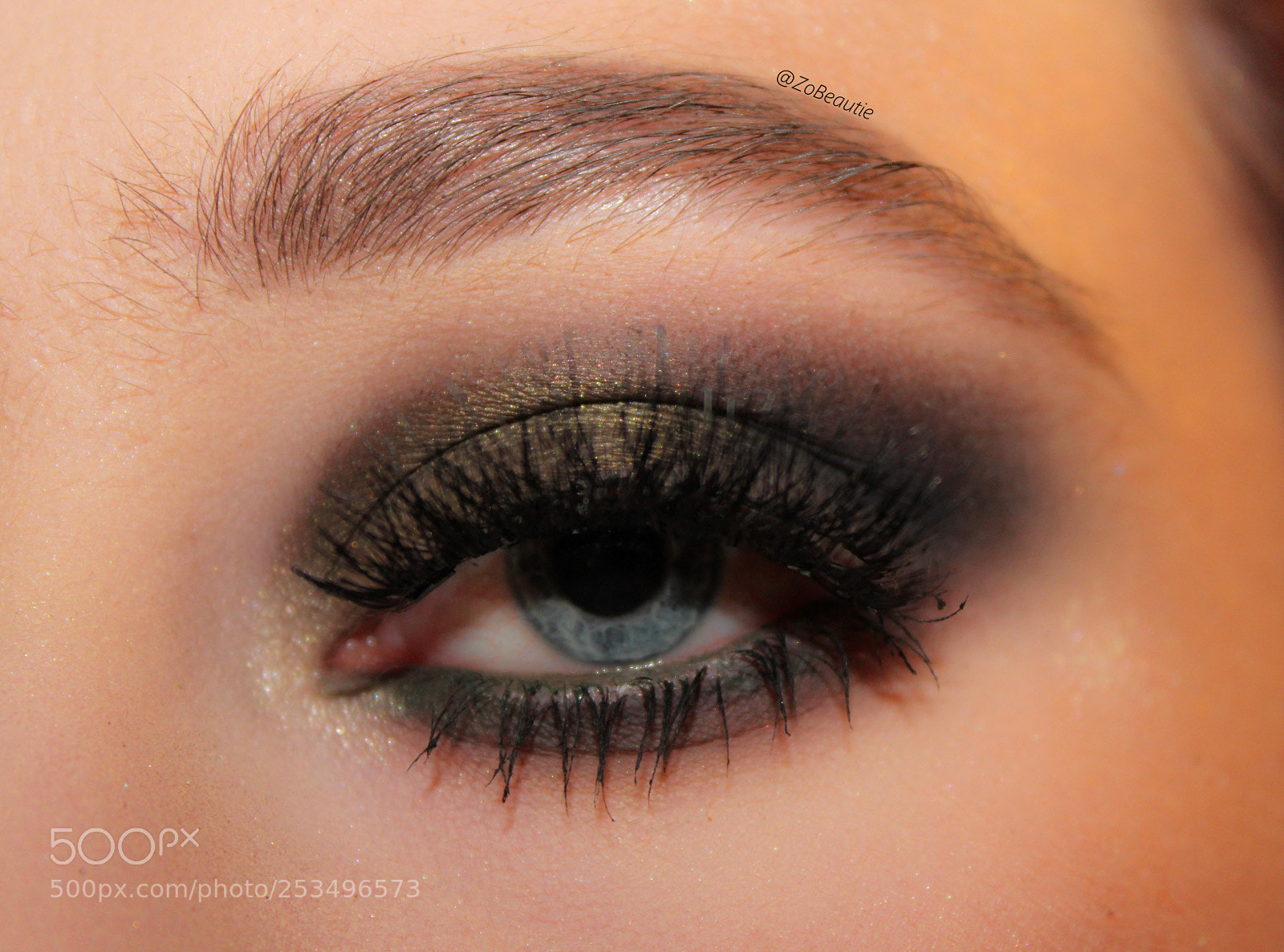 Canon EOS 1200D (EOS Rebel T5 / EOS Kiss X70 / EOS Hi) sample photo. Master palette mario eye 1 photography