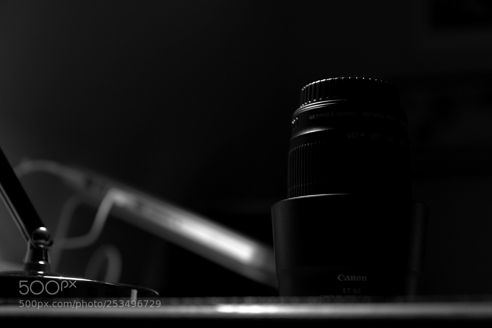 Canon EOS 100D (EOS Rebel SL1 / EOS Kiss X7) sample photo. Entre ombre et lumi photography