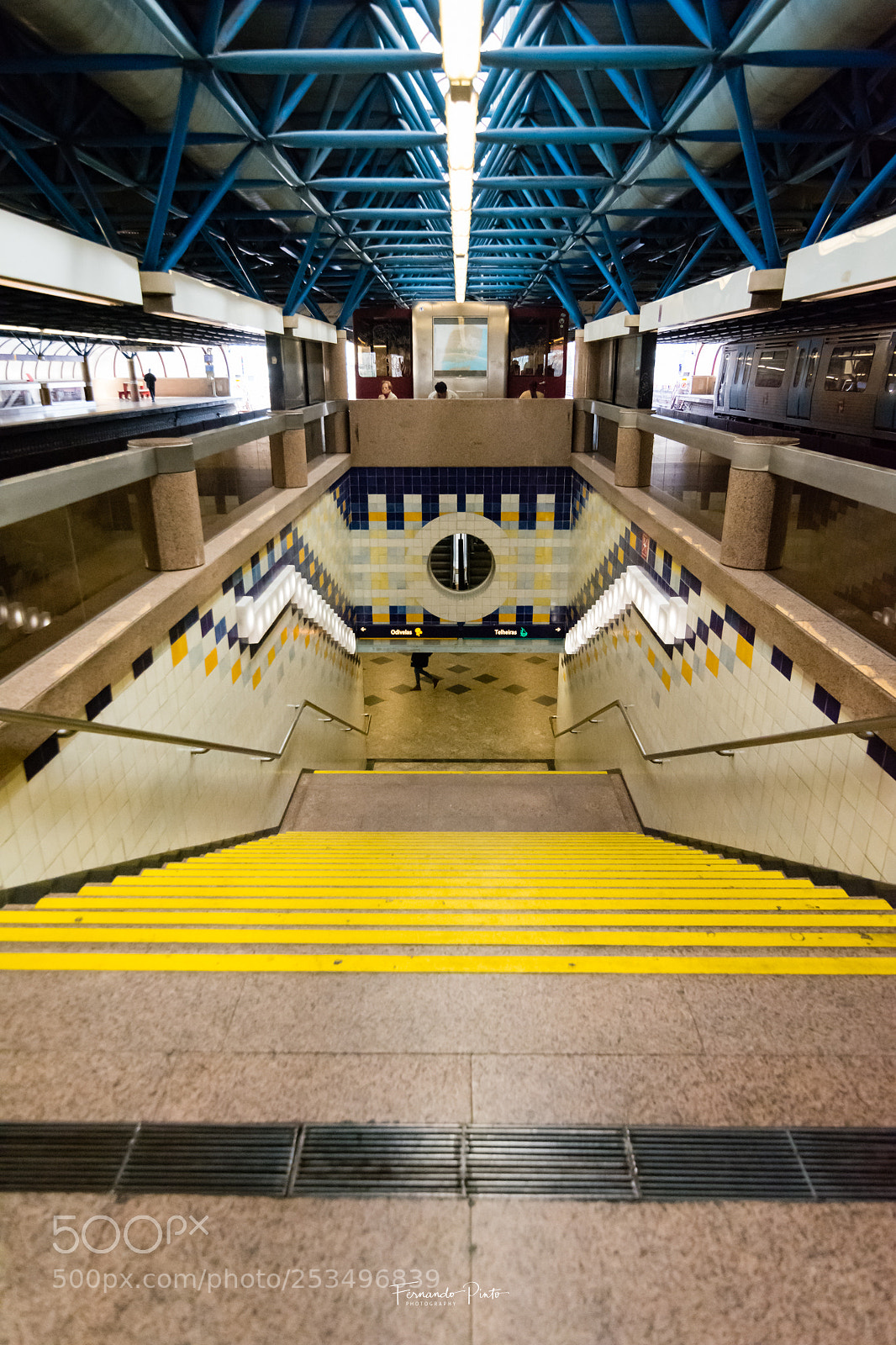 Nikon D7100 sample photo. Metro station photography