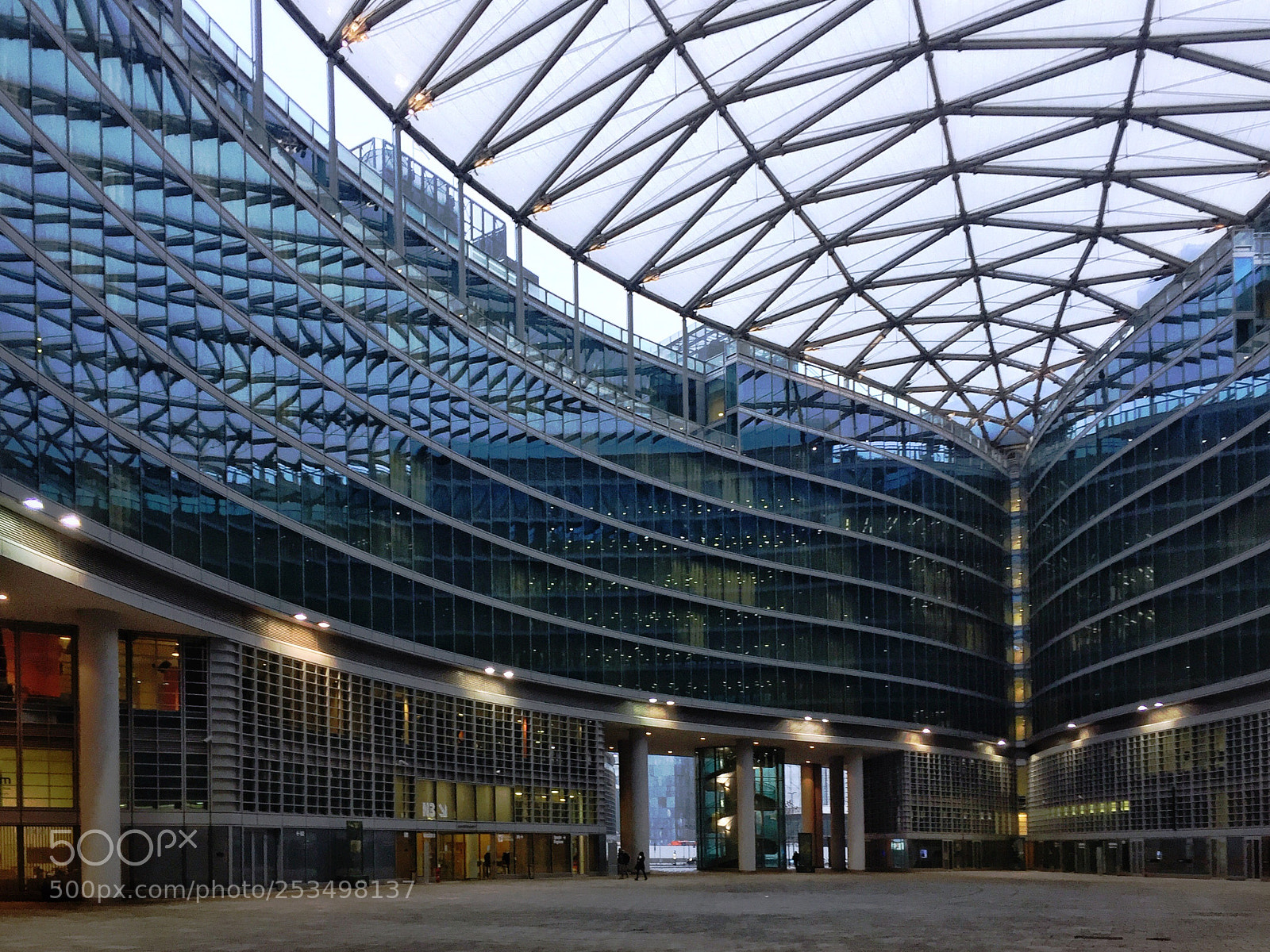 Apple iPhone 6 sample photo. Palazzo regione lombardia photography