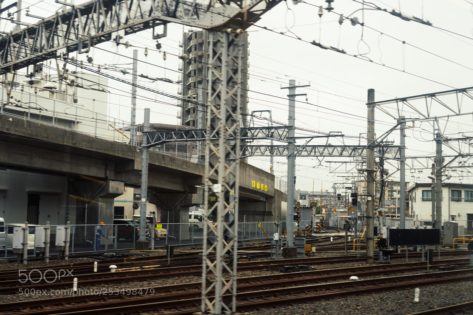 Sony a6300 sample photo. Tracks photography