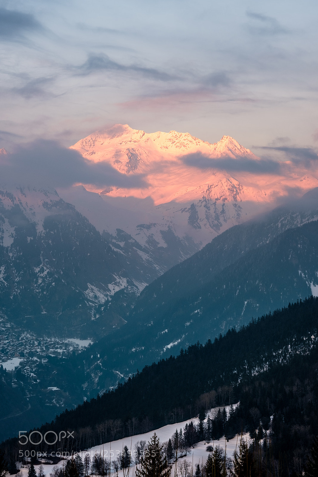 Fujifilm X-T20 sample photo. Dusk on the mountains. photography