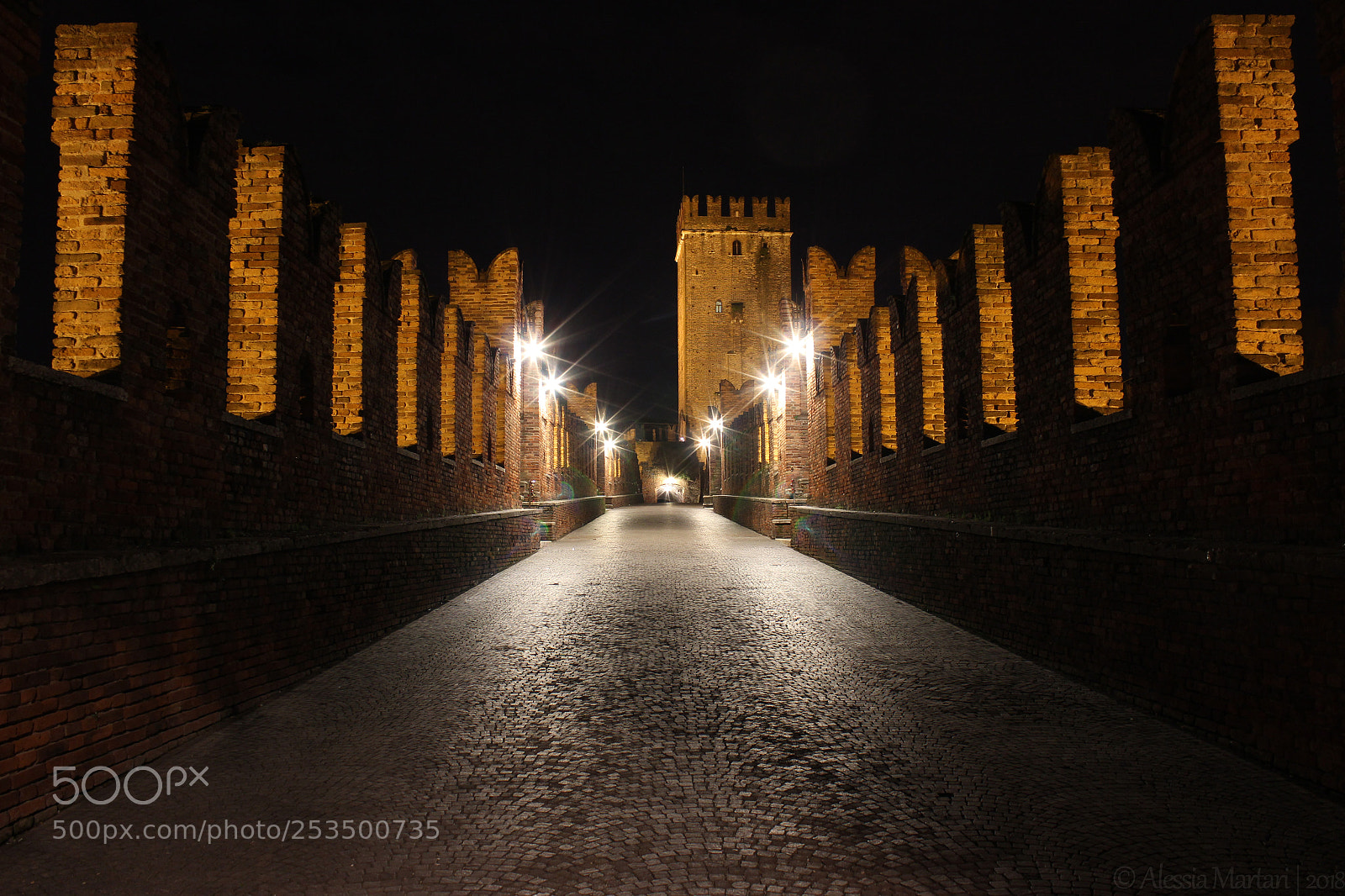 Canon EOS 600D (Rebel EOS T3i / EOS Kiss X5) sample photo. Castelvecchio bridge at night photography