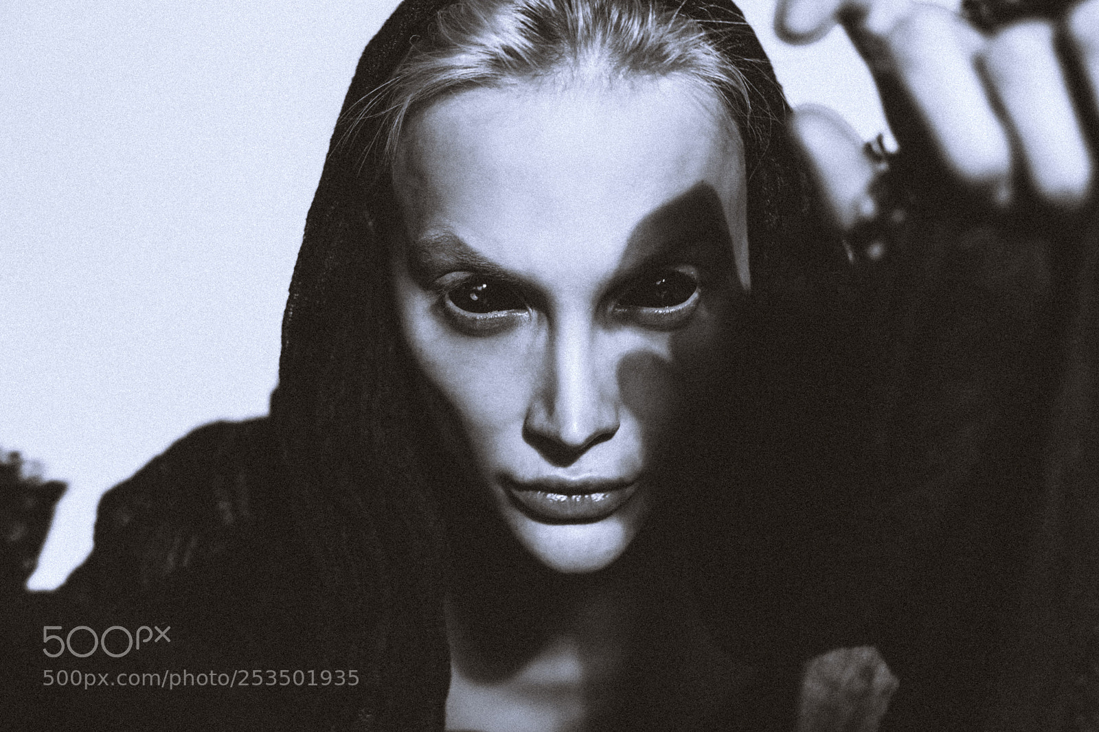 Canon EOS 5D Mark IV sample photo. From other planet photography