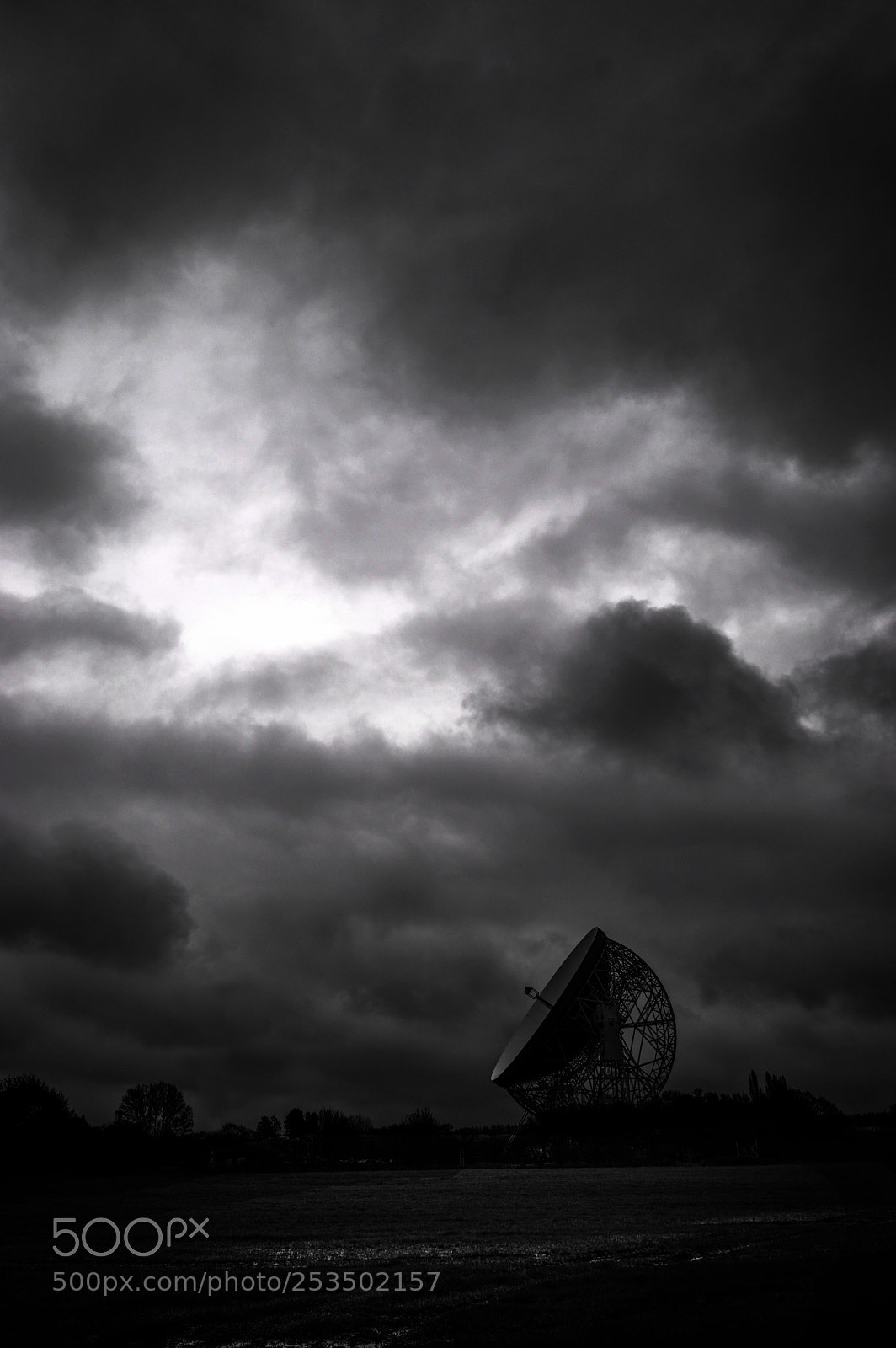 Nikon D3200 sample photo. Jodrell bank field photography