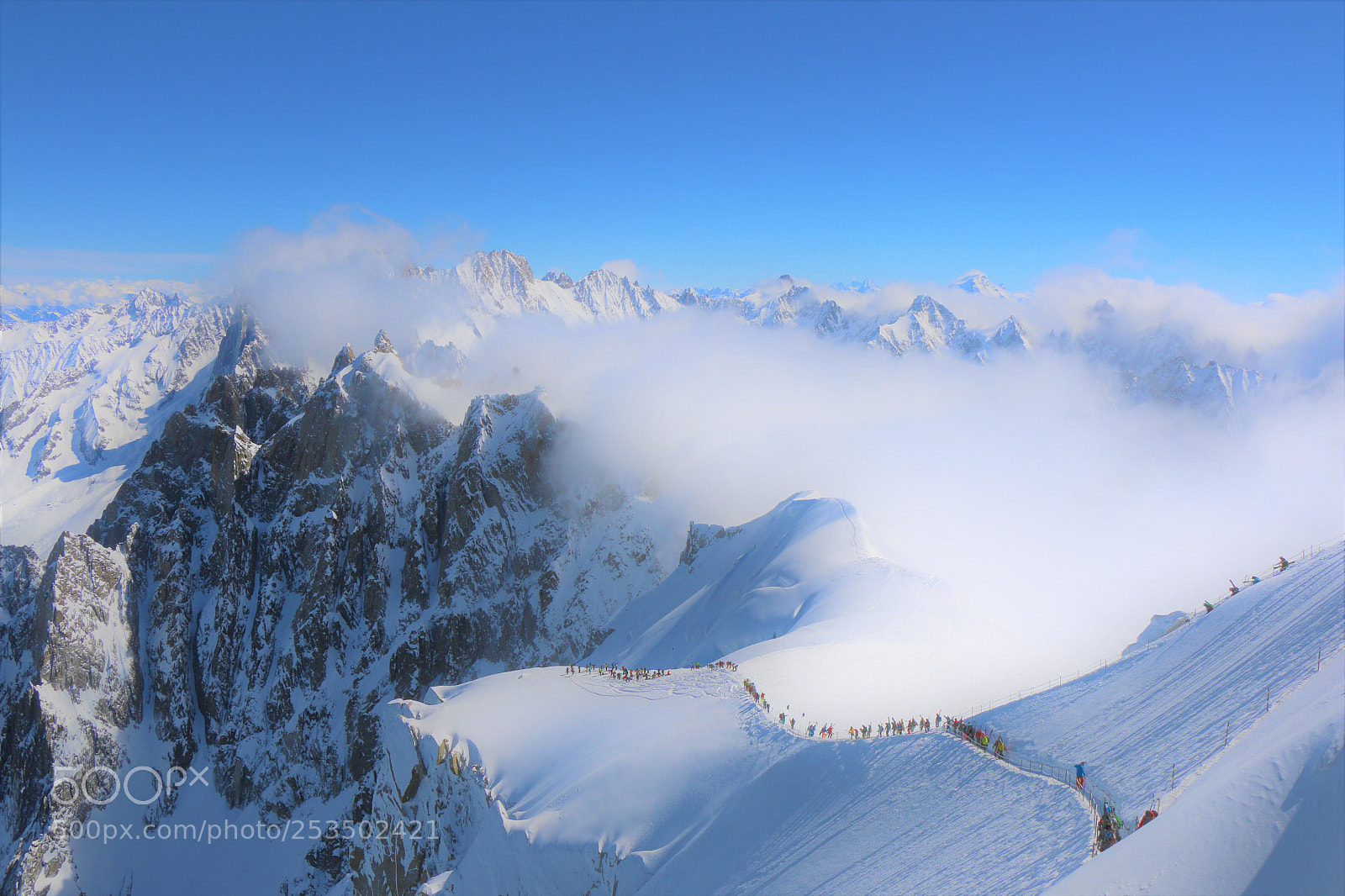 Canon EOS 70D sample photo. March of the skiers photography