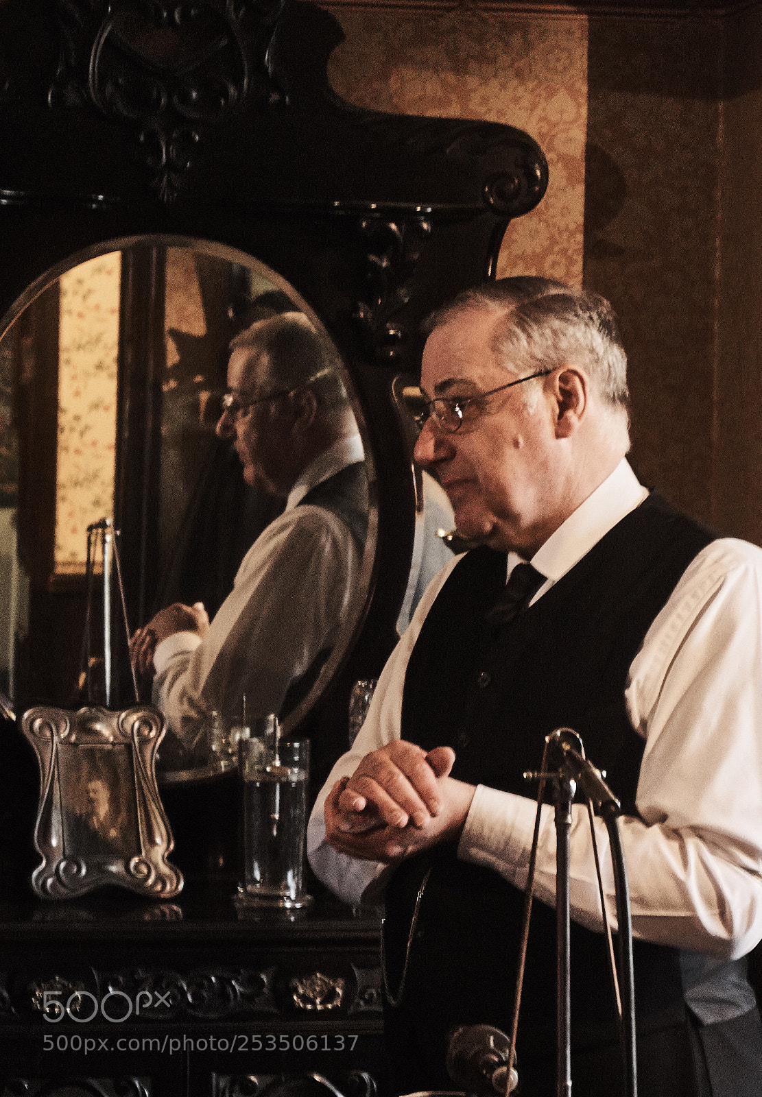 Sony SLT-A65 (SLT-A65V) sample photo. Victorian dentistry photography