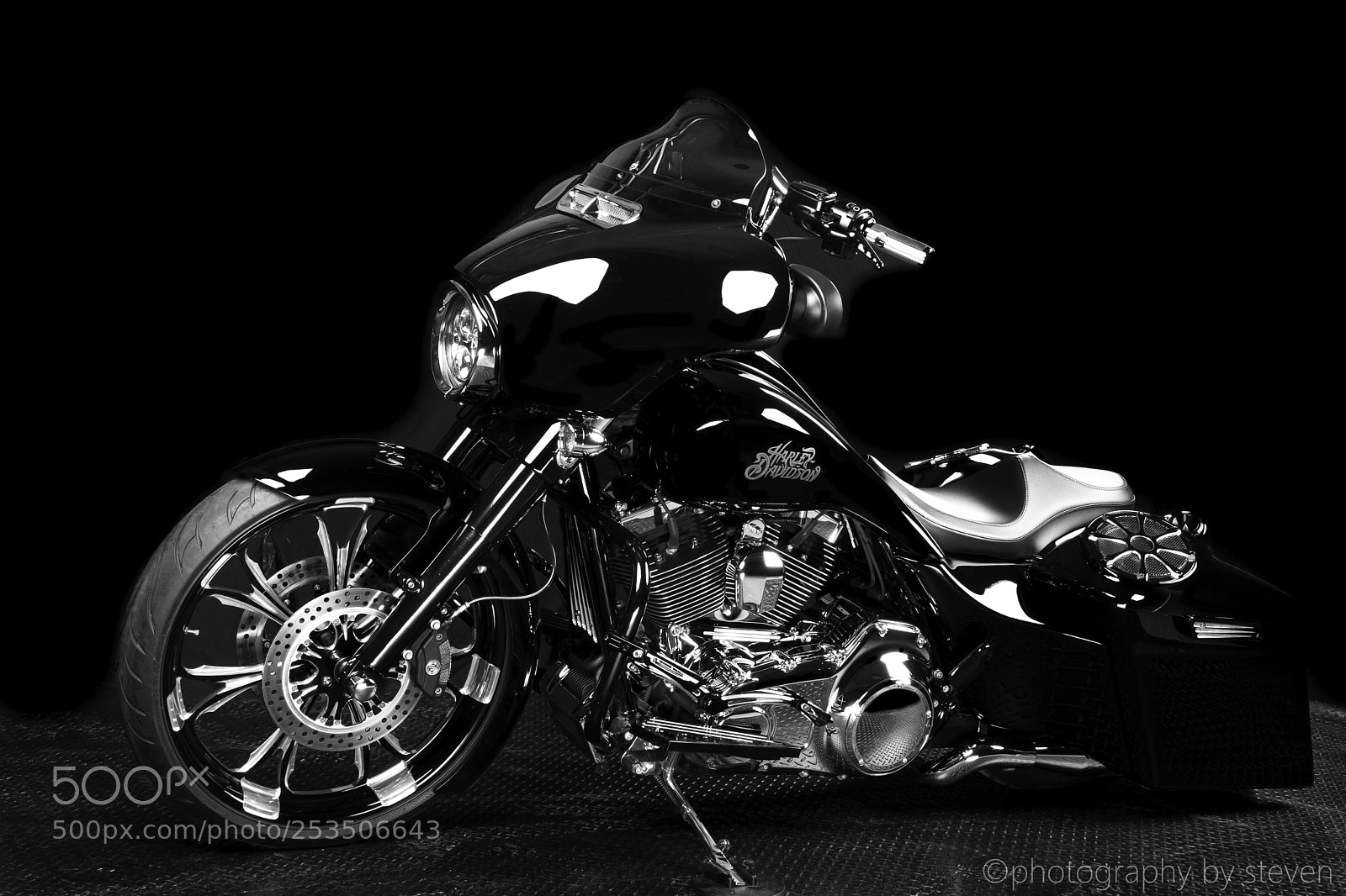 Canon EOS 80D sample photo. 2016 harley davidson street glide photography