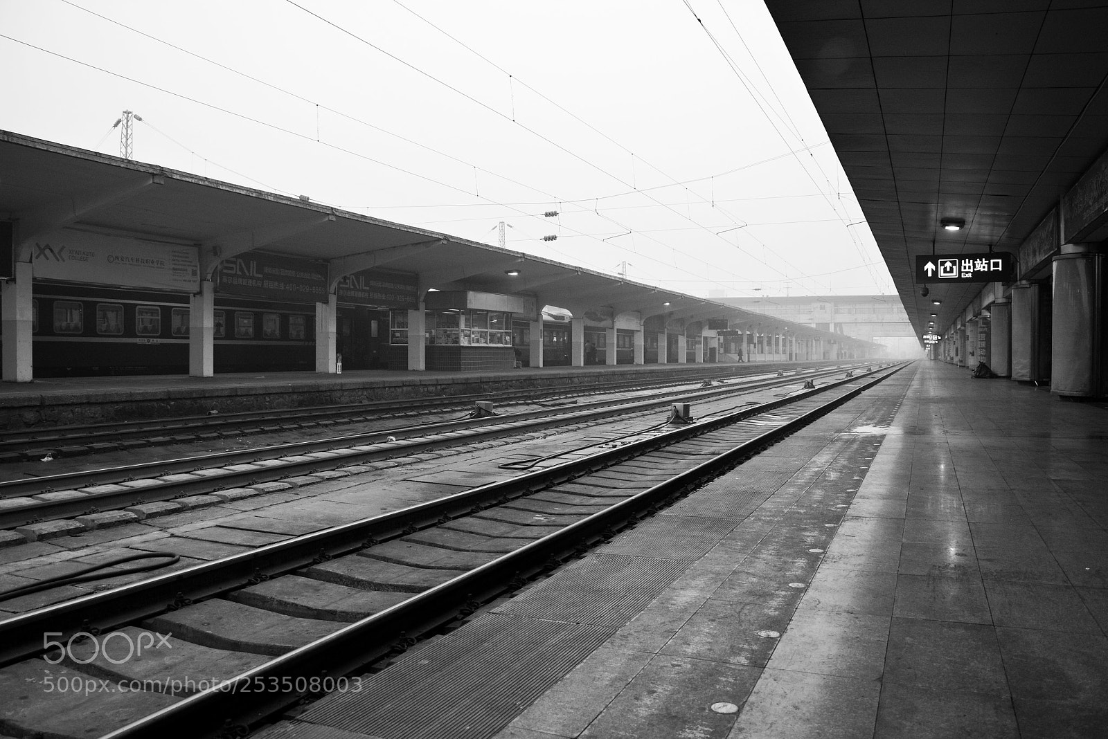 Nikon D7100 sample photo. Train station photography