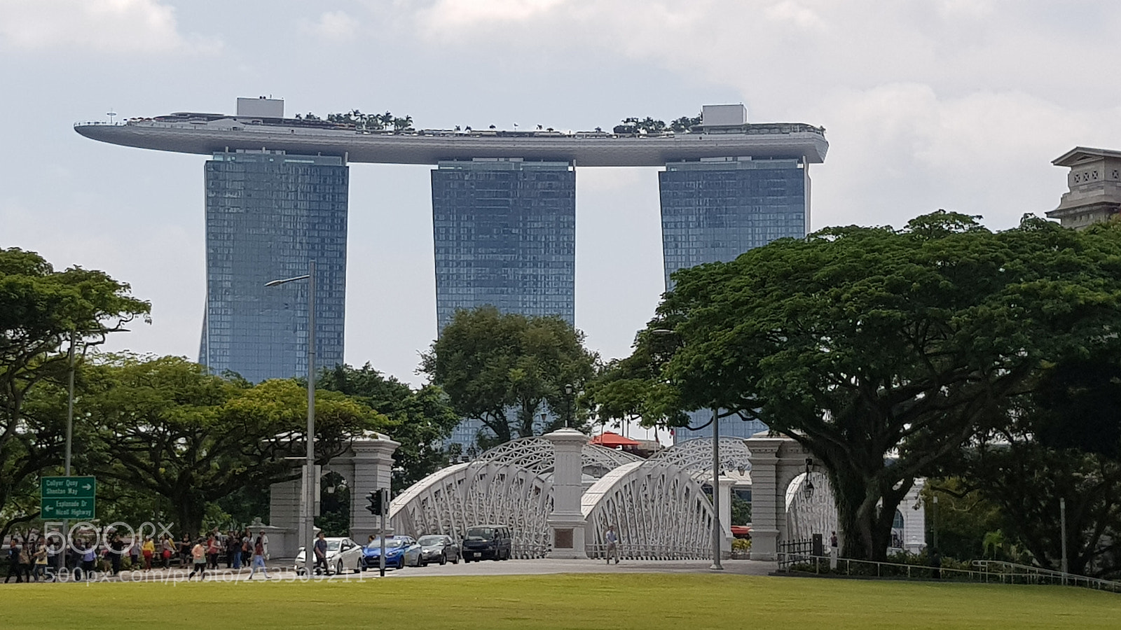 Samsung Galaxy S8 sample photo. Marina bay hotel singapore photography