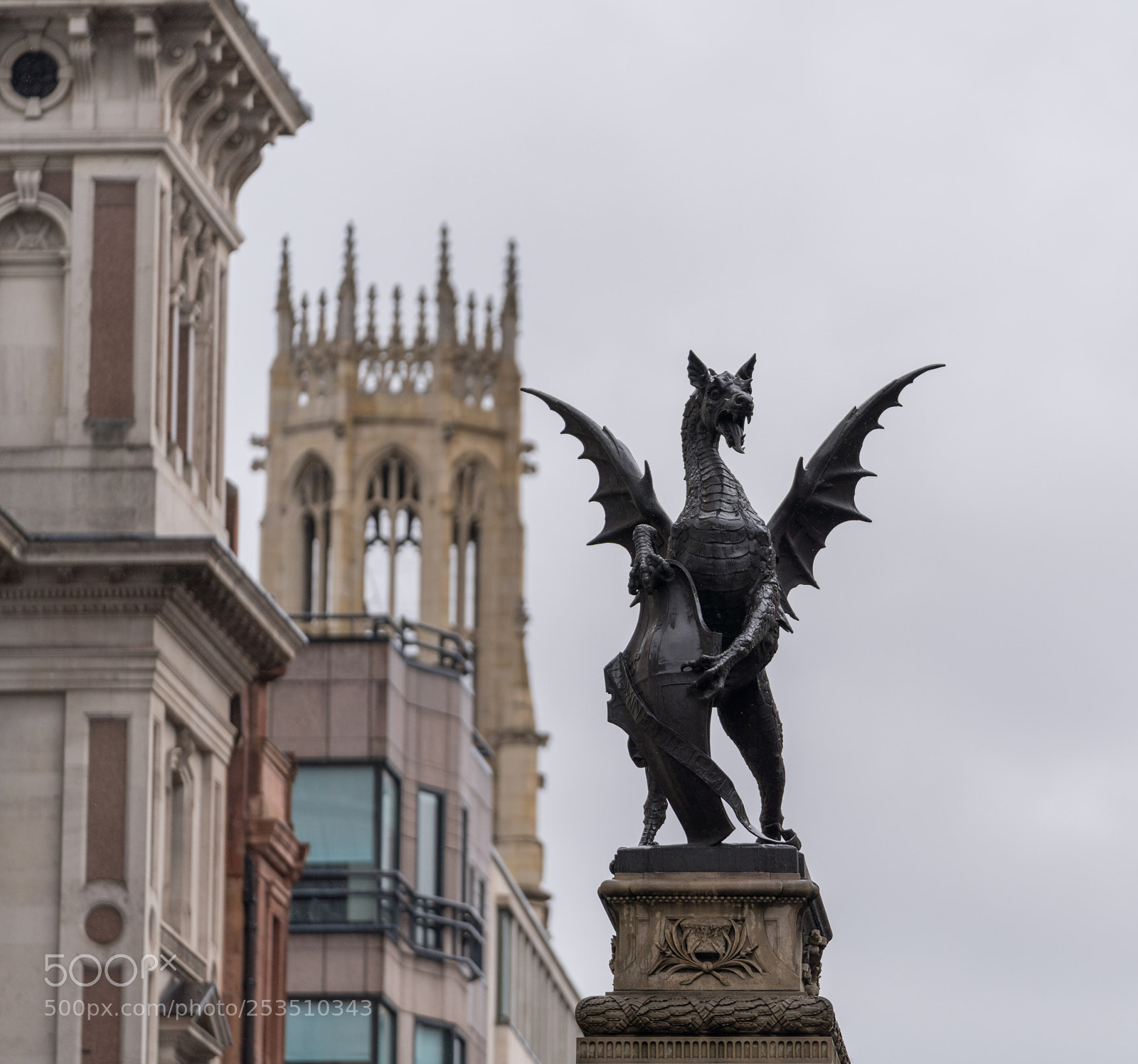 Sony a7R III sample photo. Dragon guarding the city photography