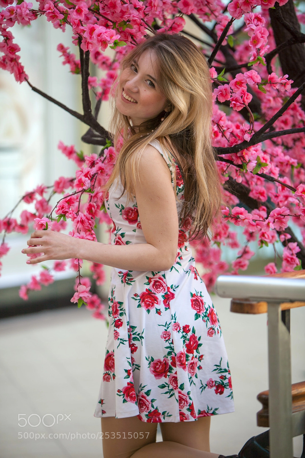 Canon EOS 5D Mark II sample photo. Portrait_amina photography