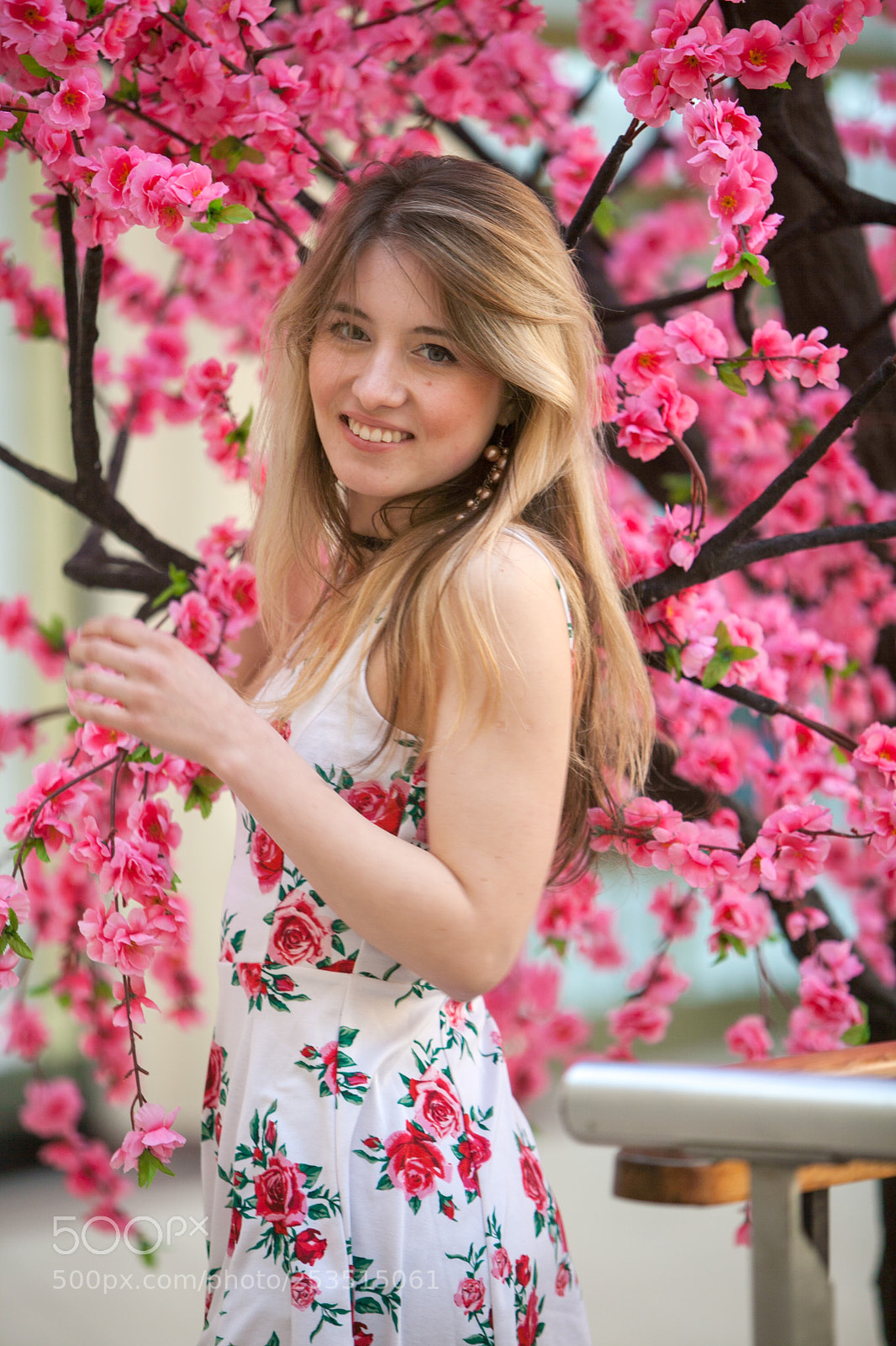 Canon EOS 5D Mark II sample photo. Portrait_amina photography