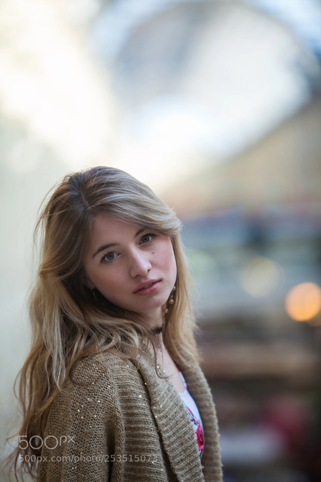 Canon EOS 5D Mark II sample photo. Portrait_amina photography