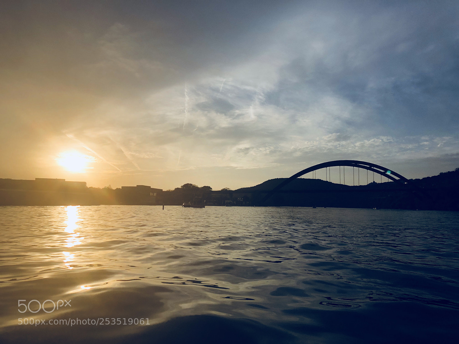 Apple iPhone X sample photo. The sinking sun photography