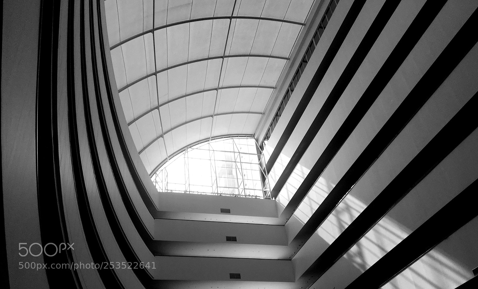 Apple iPhone 6s sample photo. Geometry photography