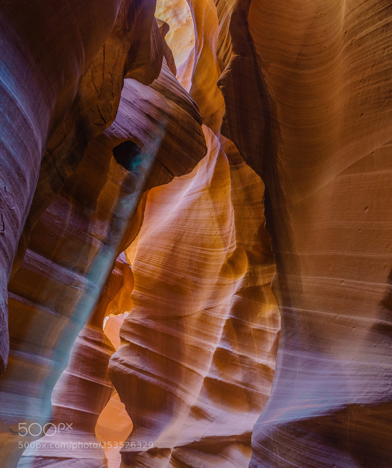 Sony a7R II sample photo. Maze of light photography