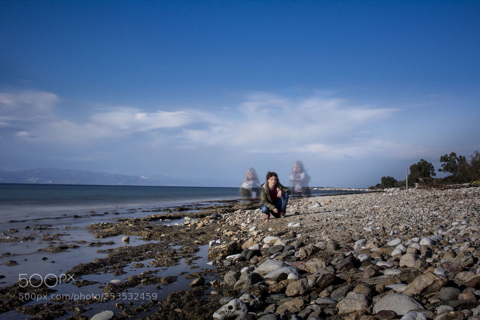 Canon EOS 60D sample photo. Moving figures photography