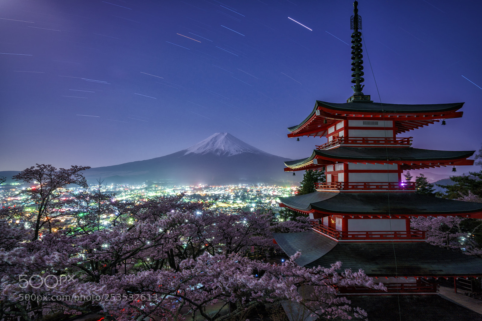 Sony a7R II sample photo. Chuureitou pagoda photography