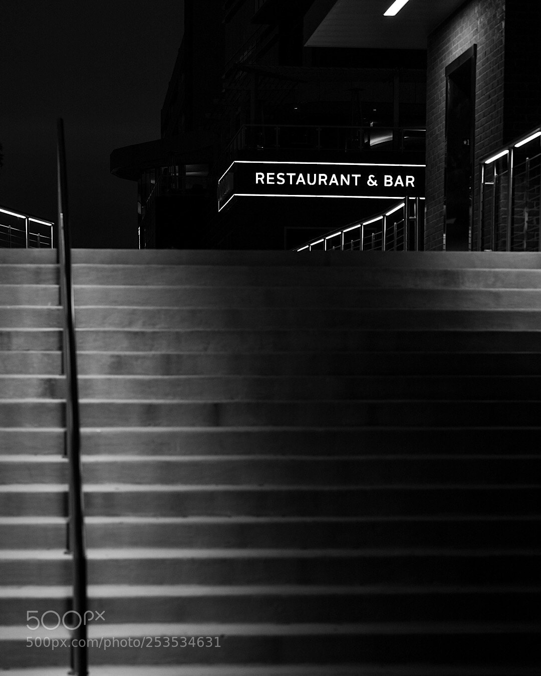 Sony a7R II sample photo. Restaurant and bar photography