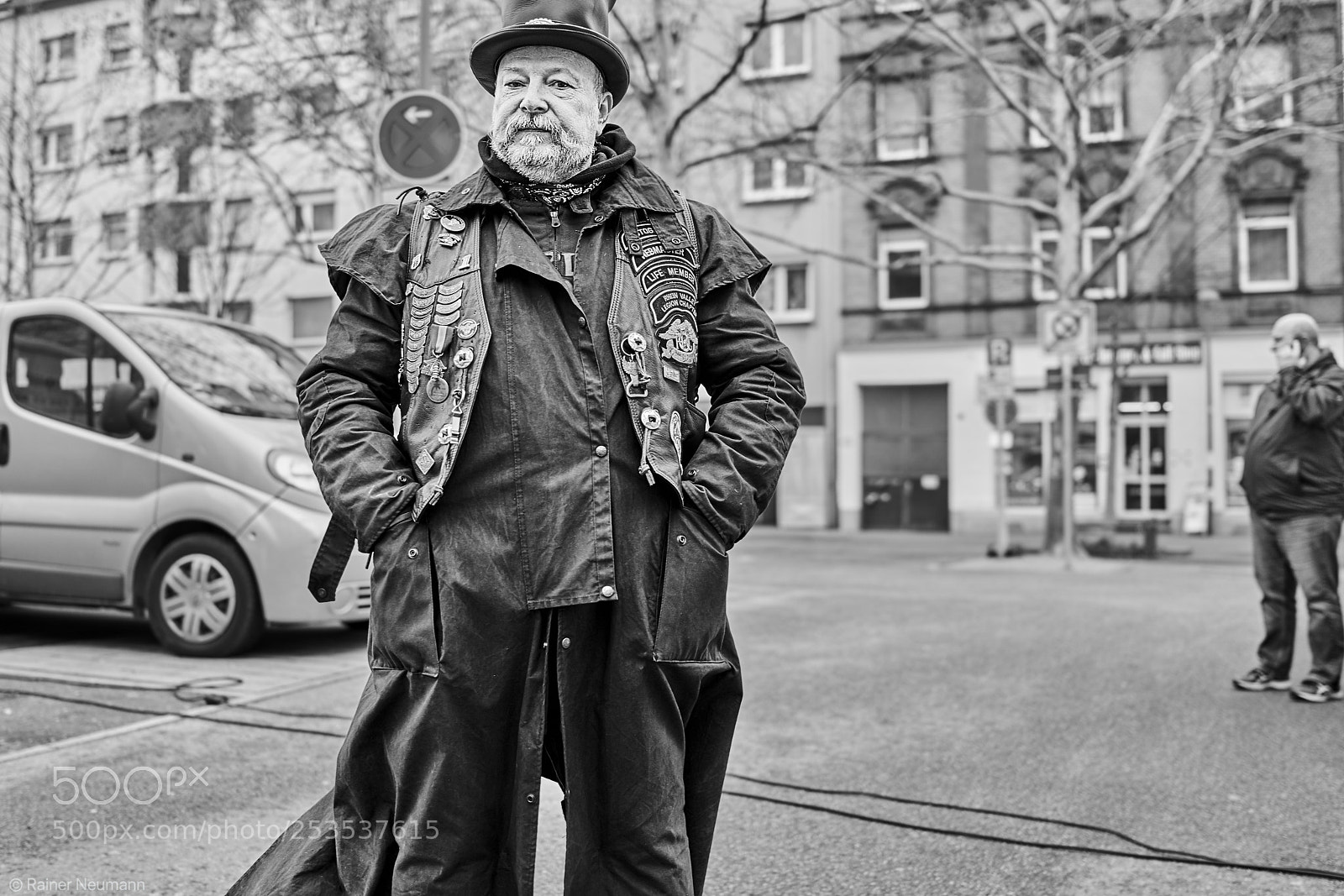 Sony Cyber-shot DSC-RX1R II sample photo. Mann 470 b&w photography