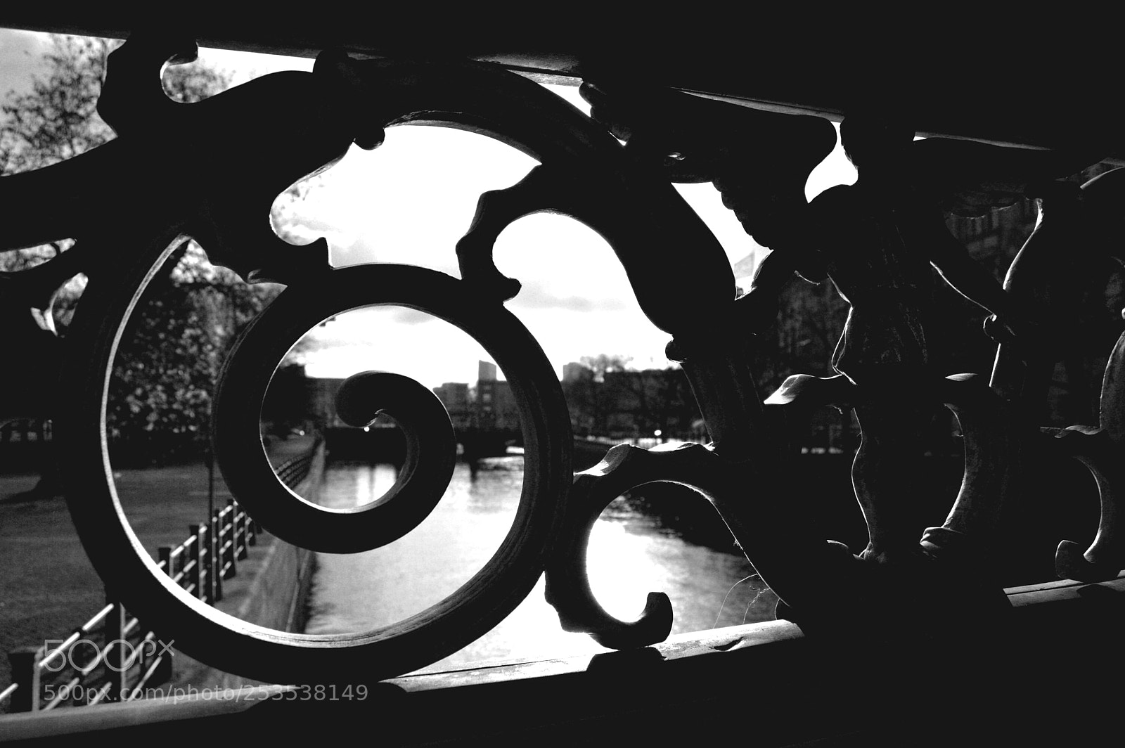 Nikon D3200 sample photo. Berlin spiral photography