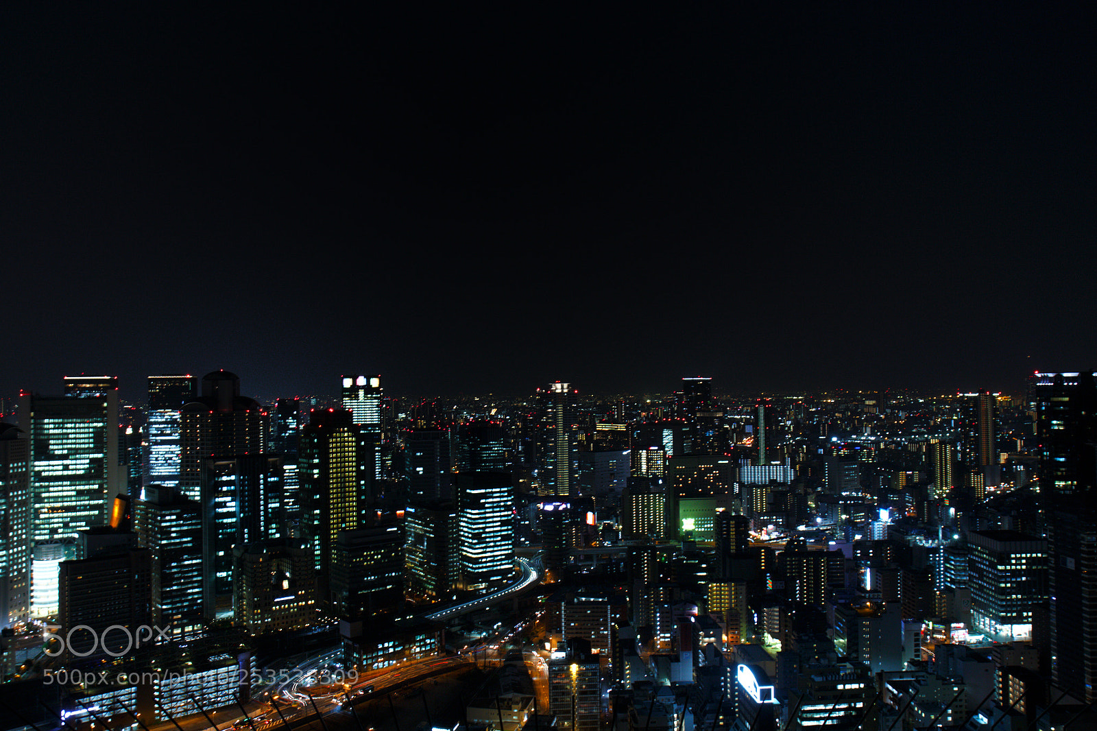Canon EOS 600D (Rebel EOS T3i / EOS Kiss X5) sample photo. Osaka at night photography