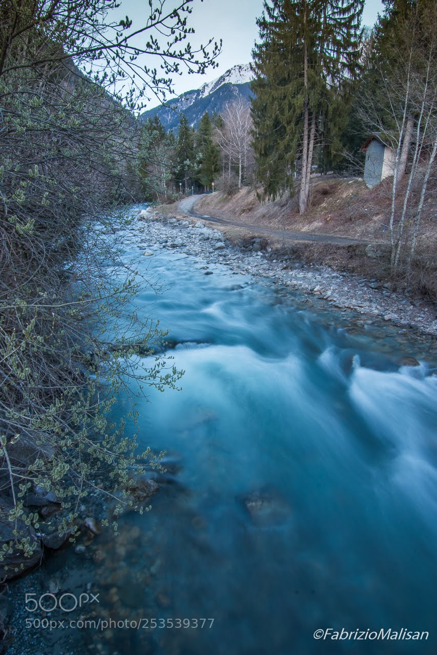 Canon EOS 70D sample photo. Mountain river flowing photography