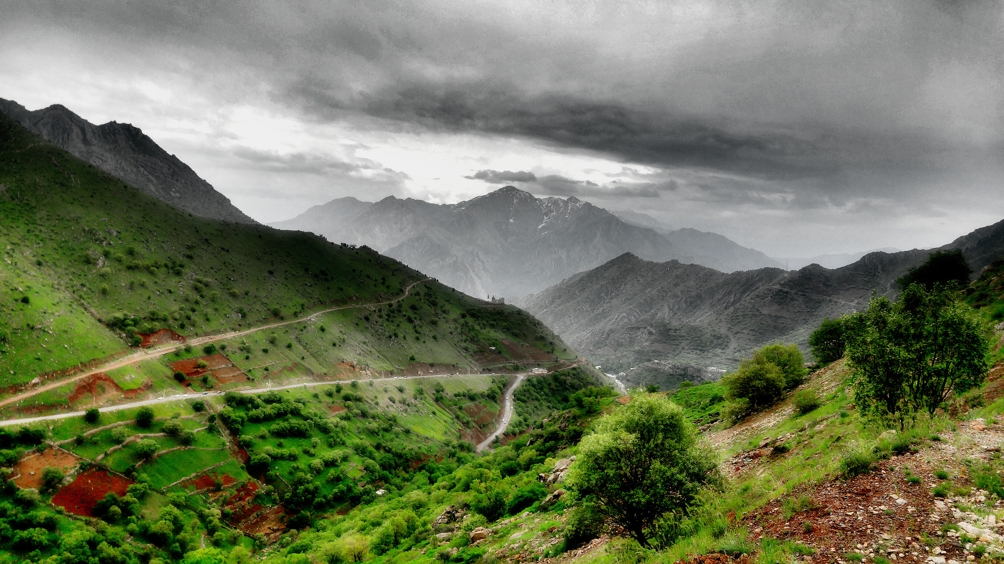 LG H818P sample photo. Combination of valley & mountain photography