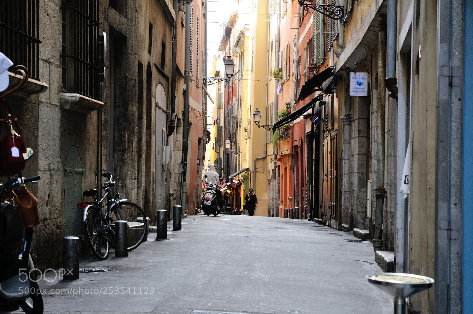 Nikon D300S sample photo. Nice vielle ville dsc photography