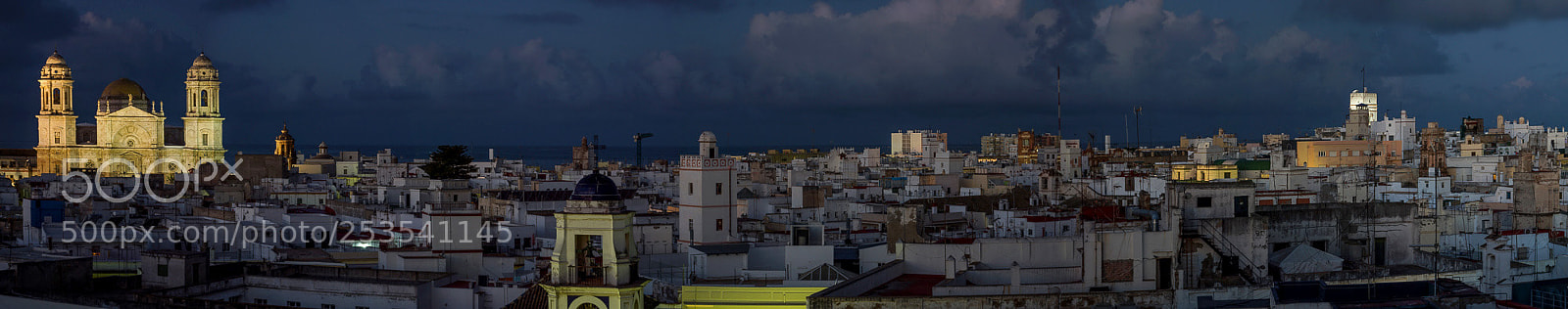 Sony SLT-A77 sample photo. Cadiz evening panorama photography