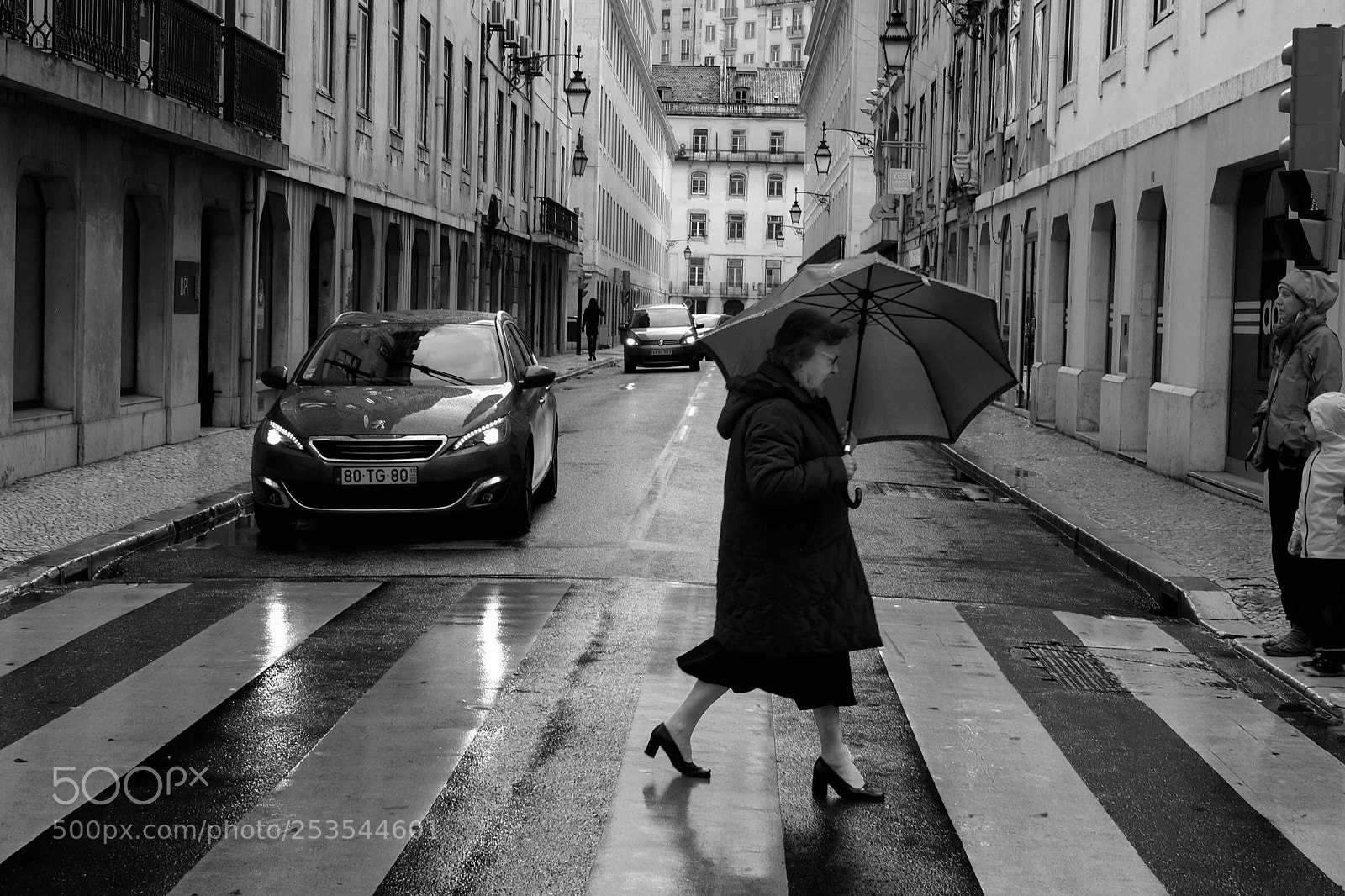 Fujifilm X-T1 sample photo. Dia chuvoso em lisboa photography