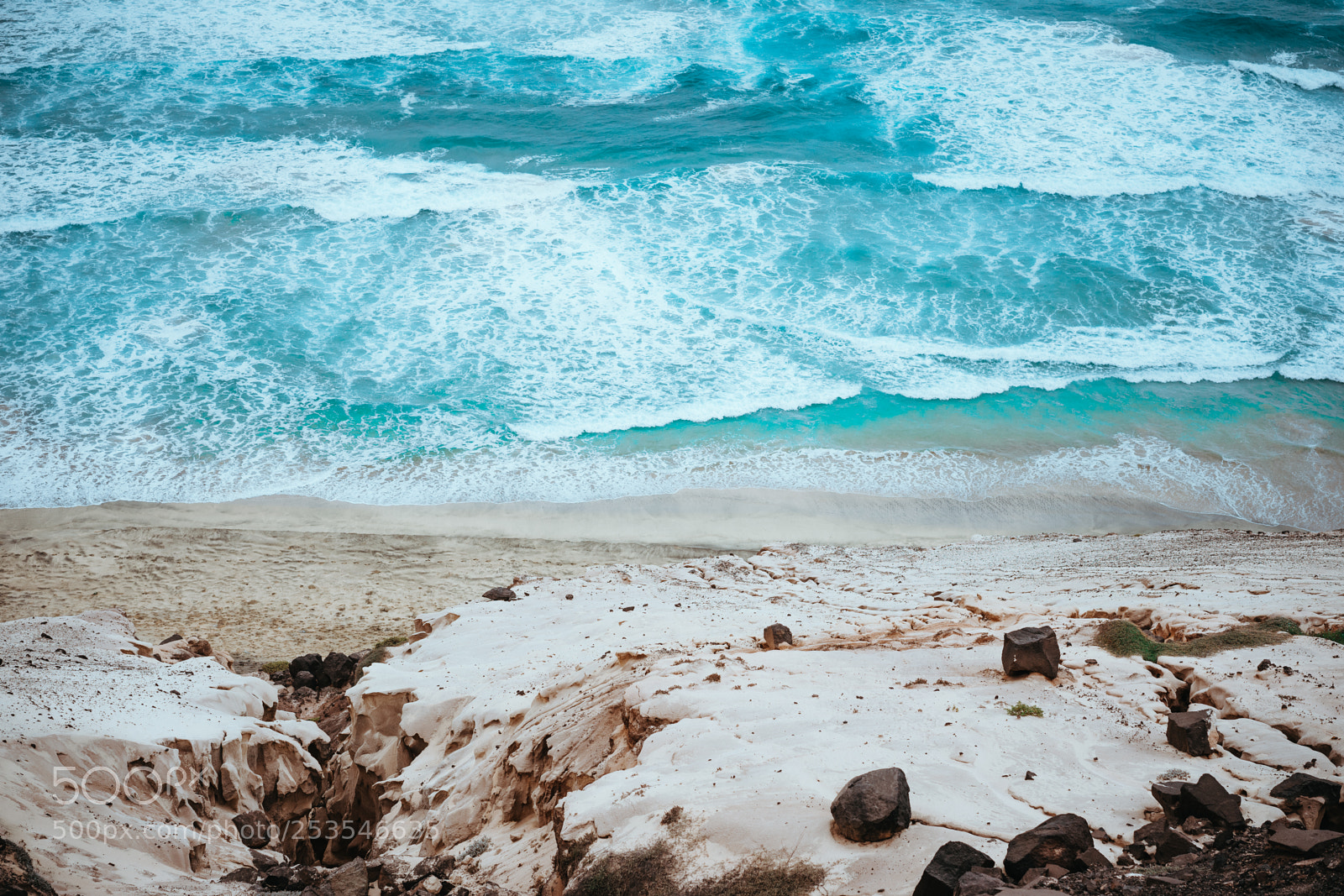 Sony a7 II sample photo. Quaint view of azure photography