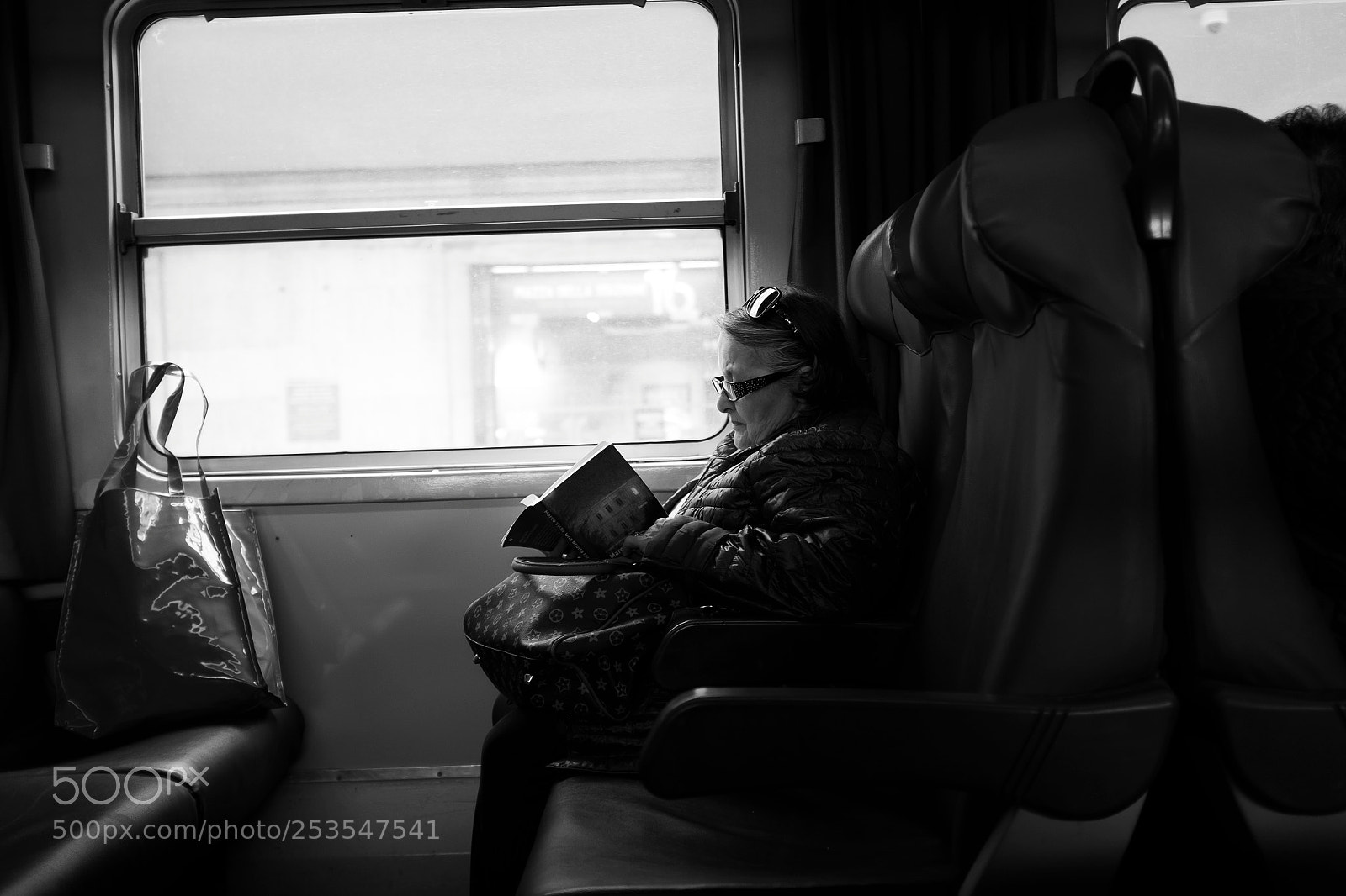Fujifilm X100T sample photo. She red about... photography