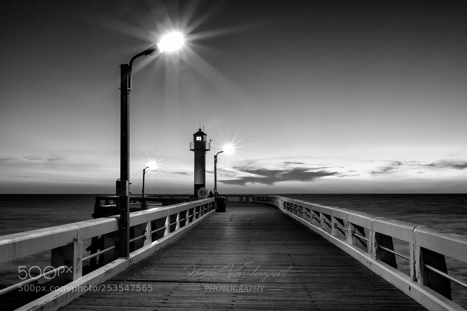 Canon EOS 5D Mark II sample photo. Tranquility at the pier photography