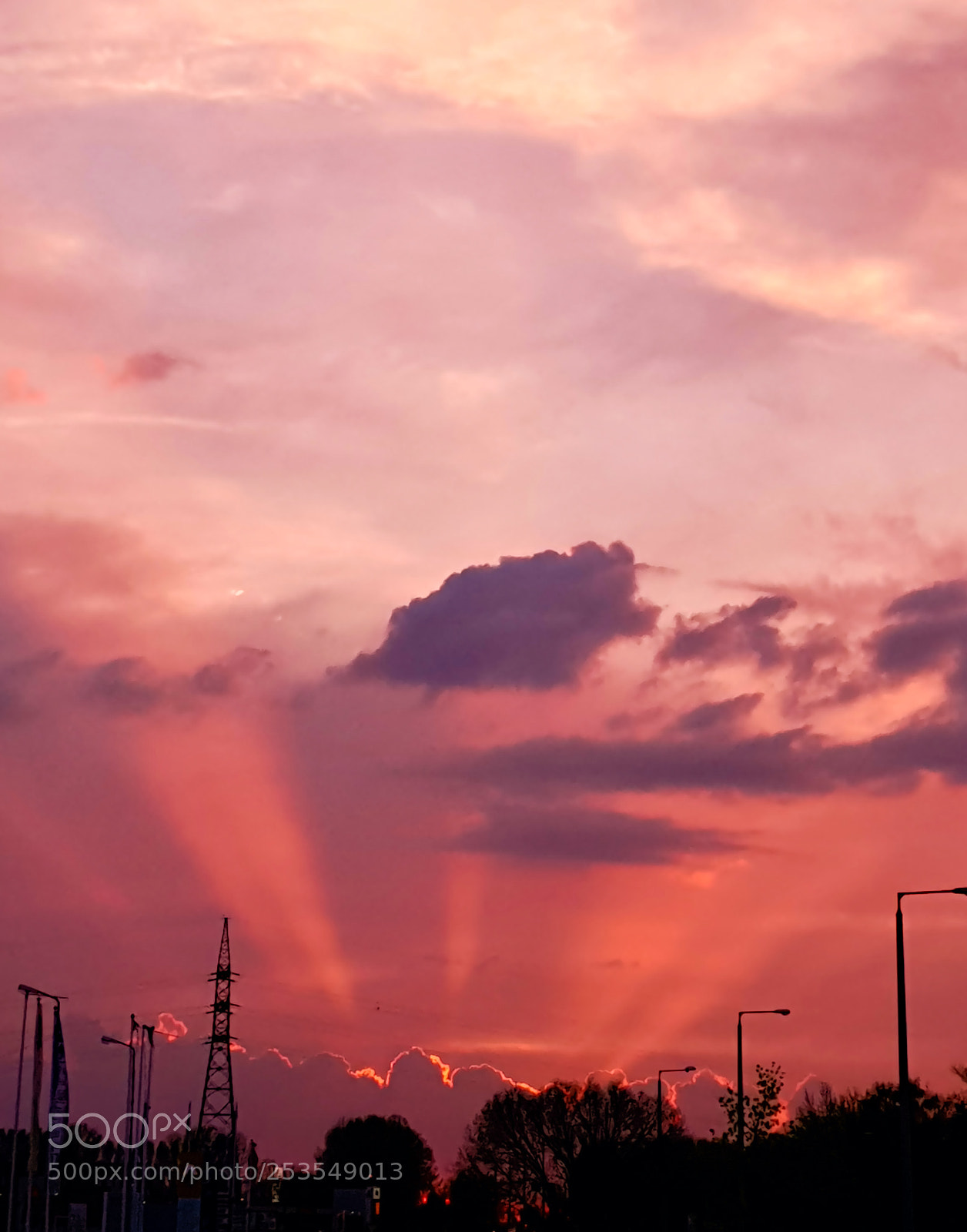Samsung Galaxy S9 sample photo. Last rays of sun photography