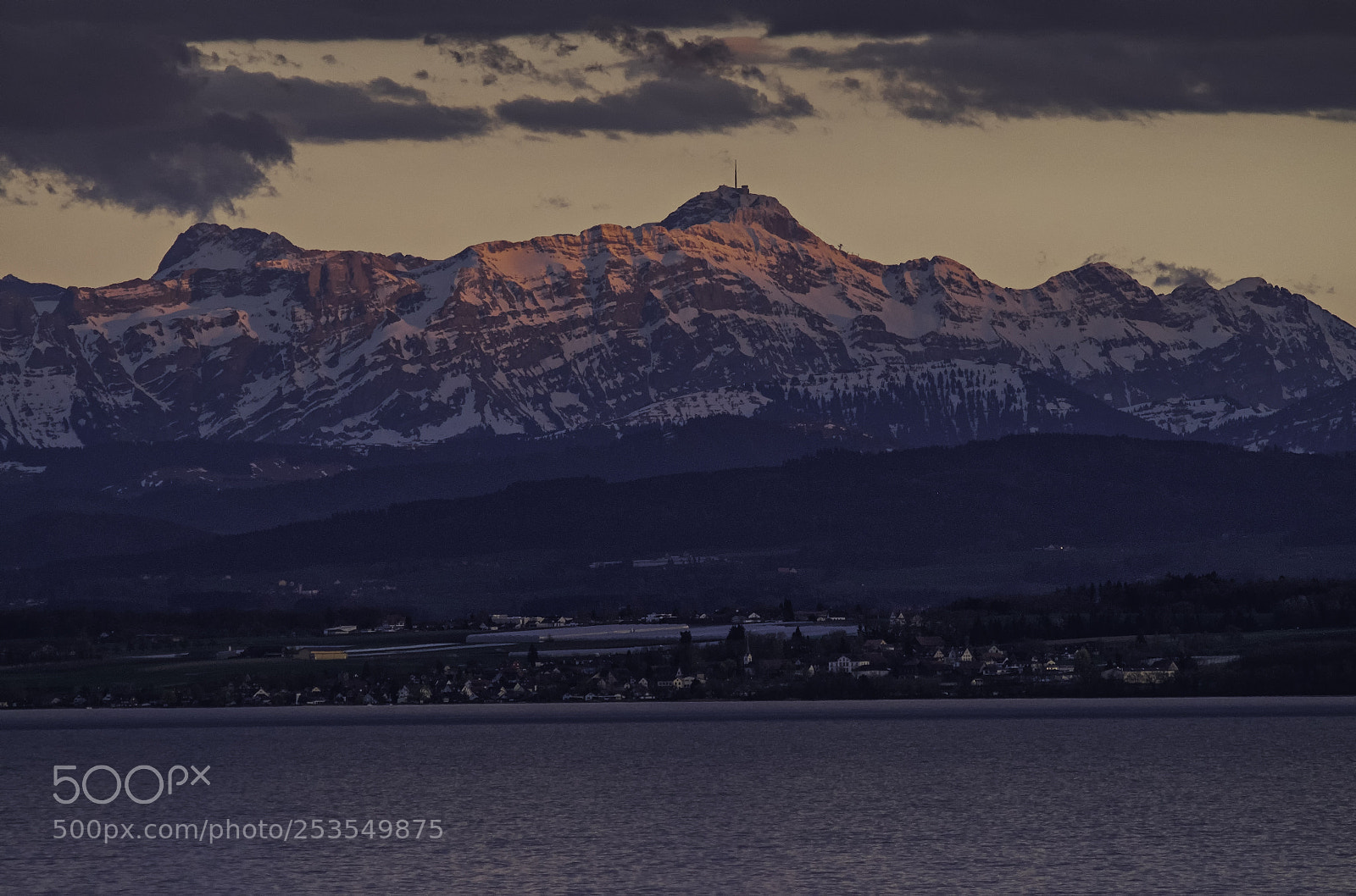 Fujifilm X-T1 sample photo. Powerful über dem bodensee photography