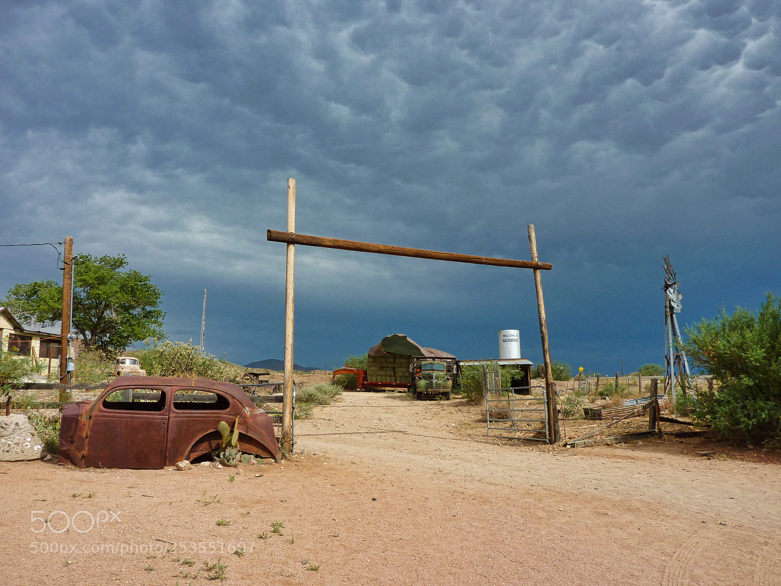 Panasonic DMC-TZ7 sample photo. Hackberry, on road 66 photography