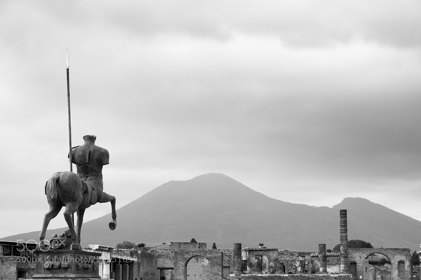 Fujifilm X-T1 sample photo. Dusk to dawn photography