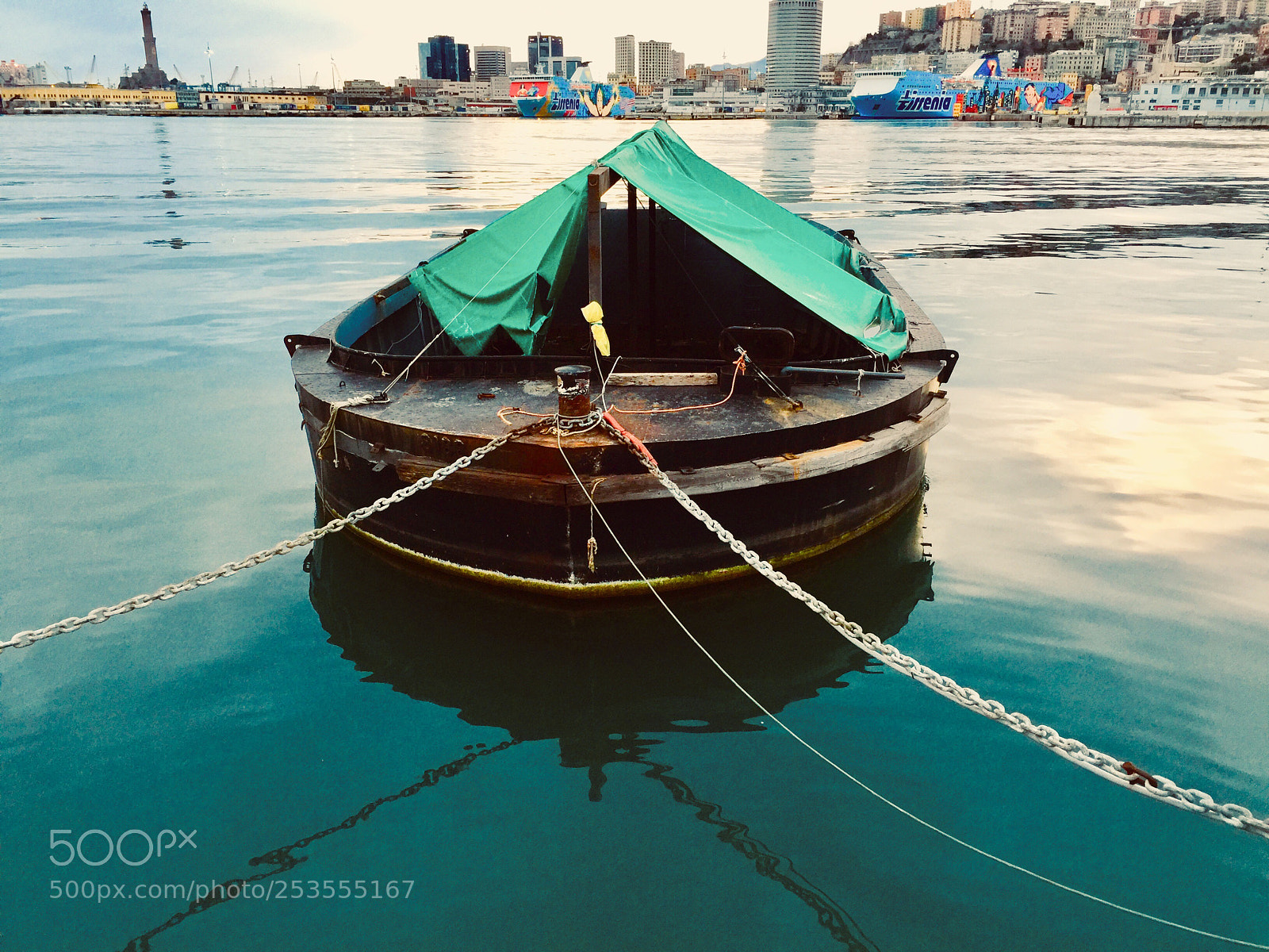 Apple iPhone 6 Plus sample photo. Porto di genova . photography