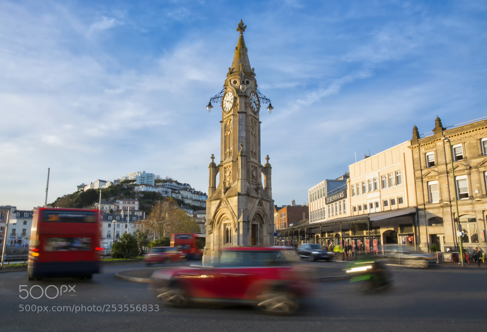Nikon D5200 sample photo. Frantic clock - monday photography