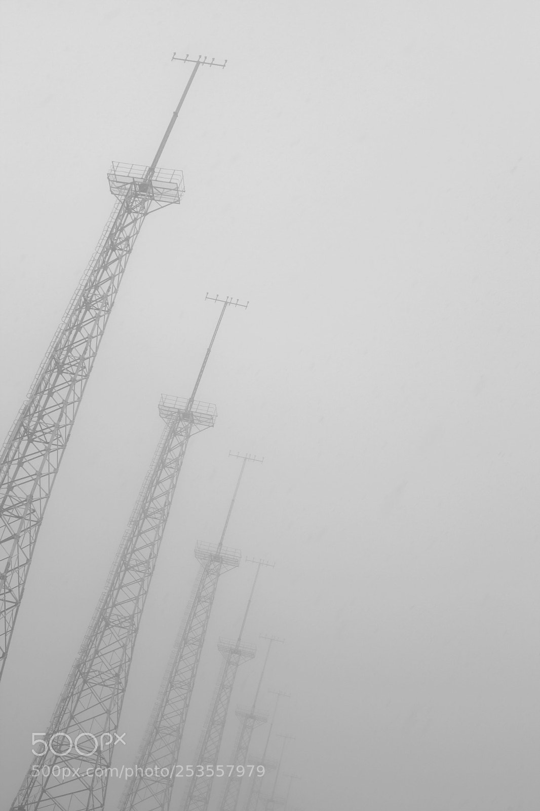 Canon EOS 5D Mark II sample photo. Steel tower photography