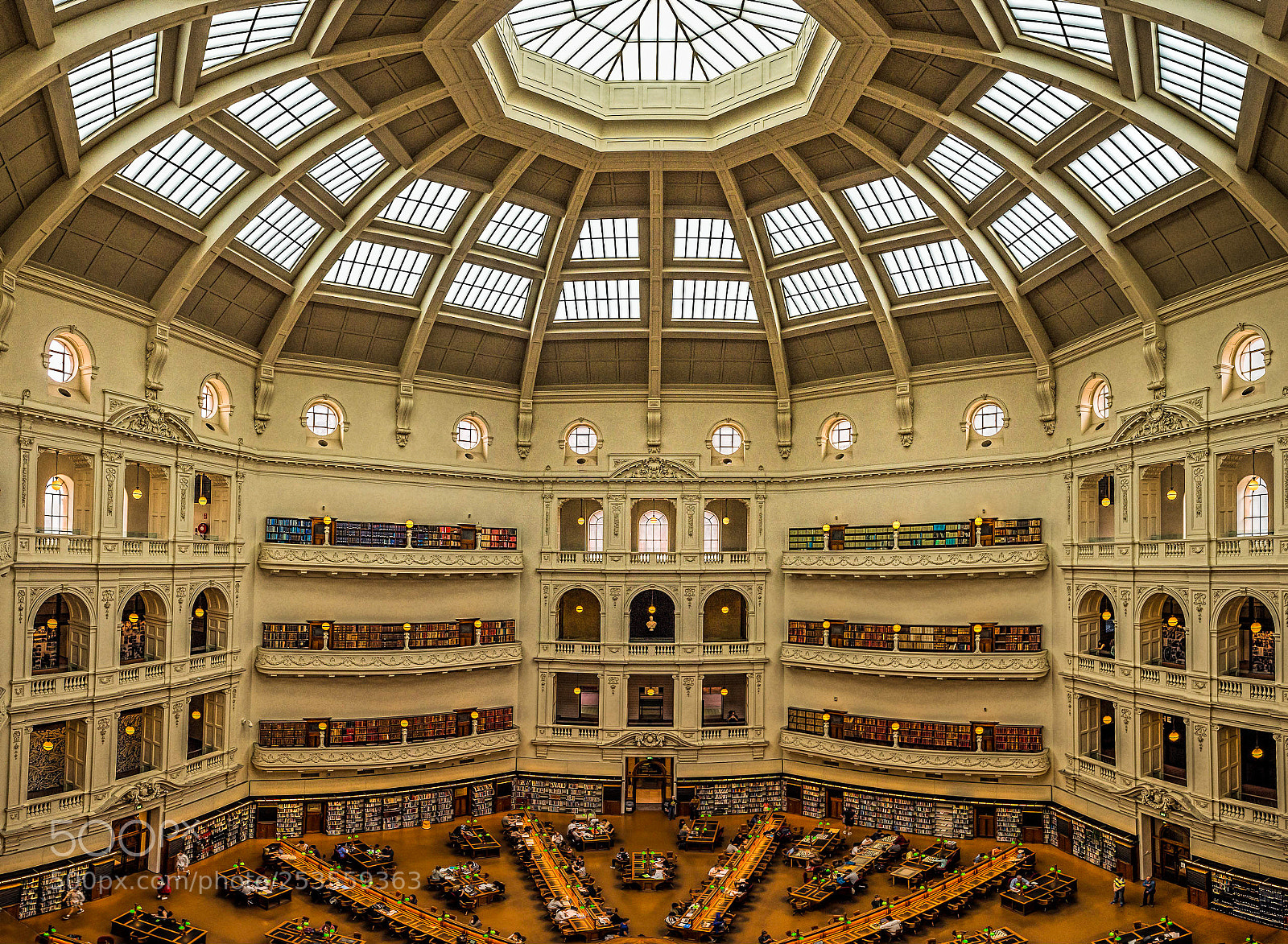 Olympus OM-D E-M5 sample photo. The state library of photography