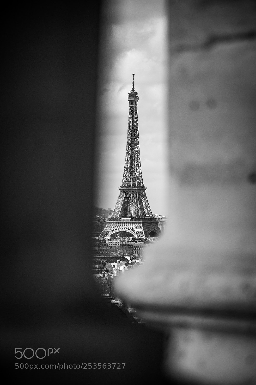 Canon EOS 650D (EOS Rebel T4i / EOS Kiss X6i) sample photo. Eiffel tower from the photography