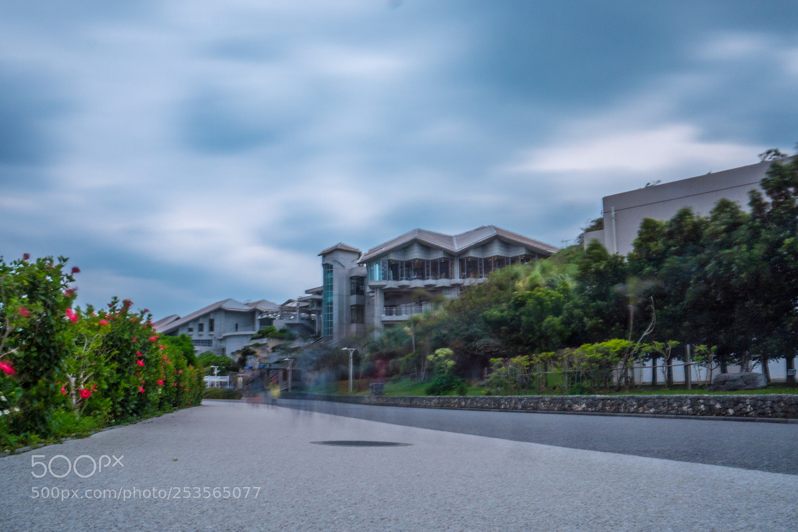 Panasonic Lumix DMC-GX8 sample photo. Churaumi aquarium building. photography