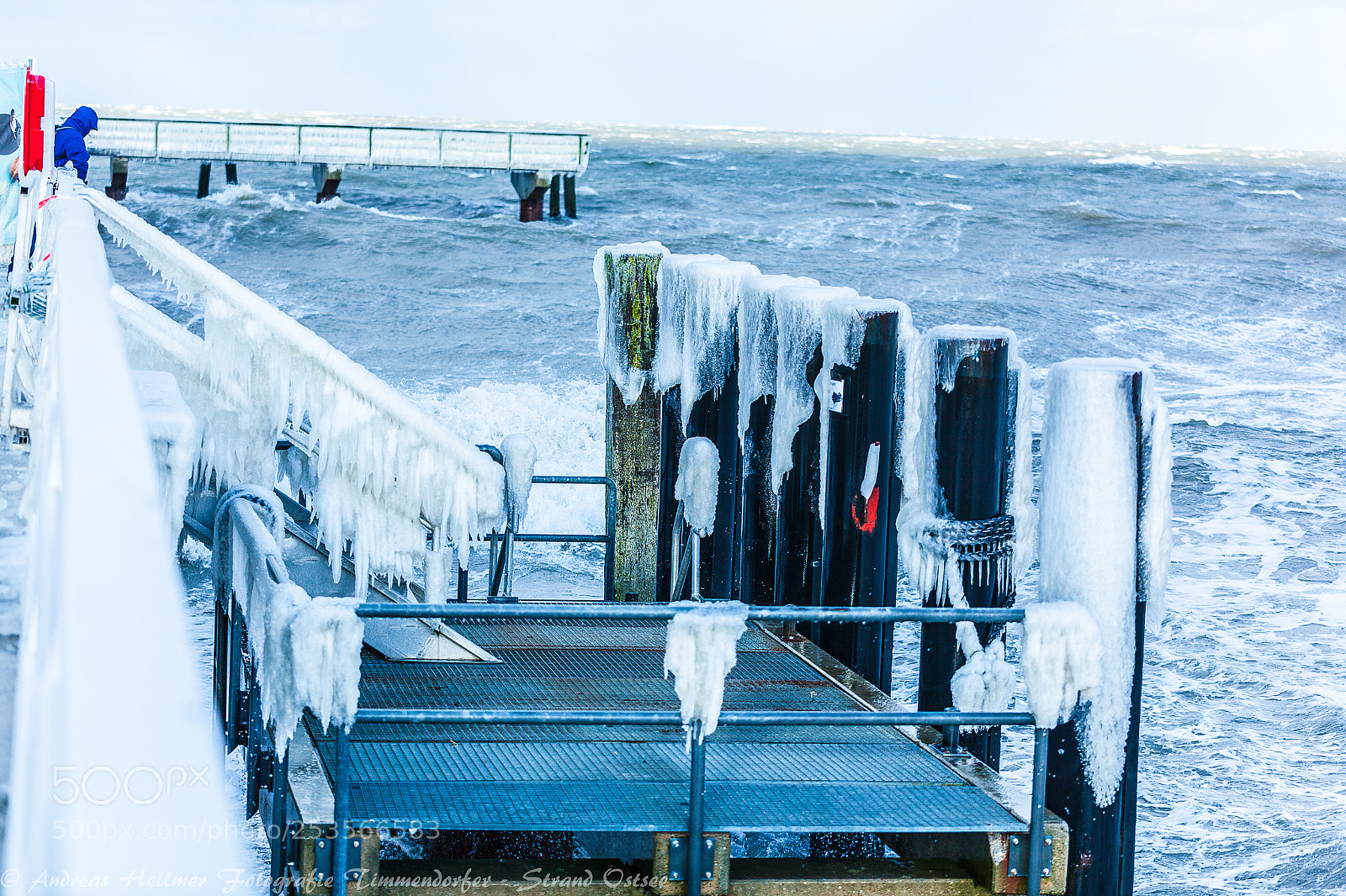 Canon EOS 5D Mark II sample photo. Sturm und eisiger wind photography