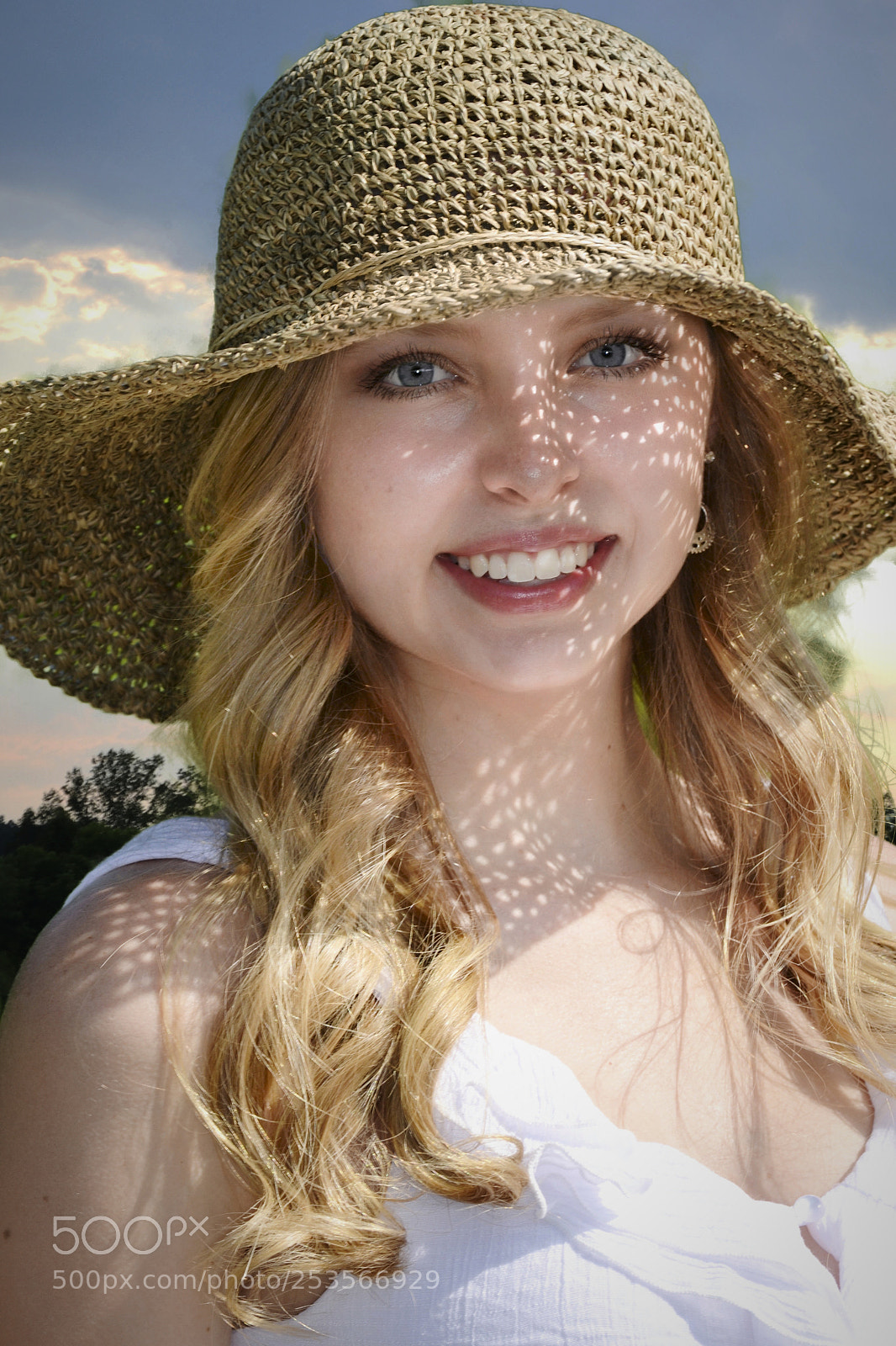 Nikon D3100 sample photo. Summerhat photography